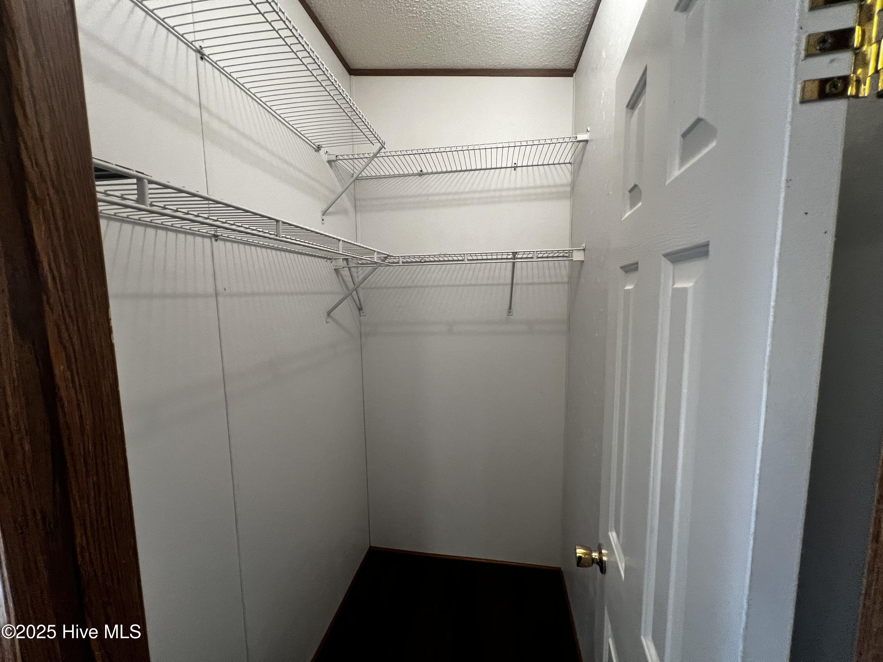 100546652 | Photo 20