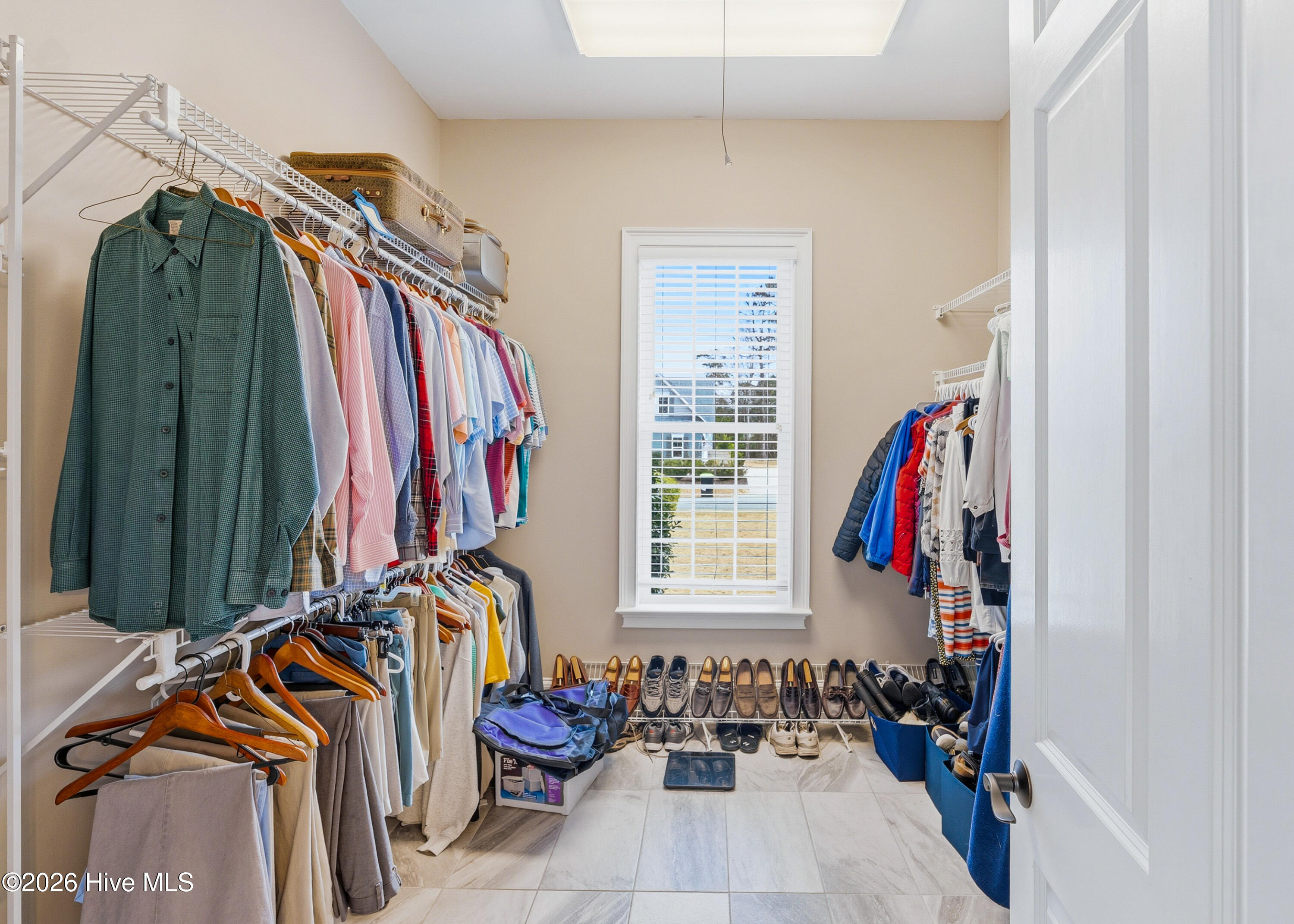 100558531 | Photo 31