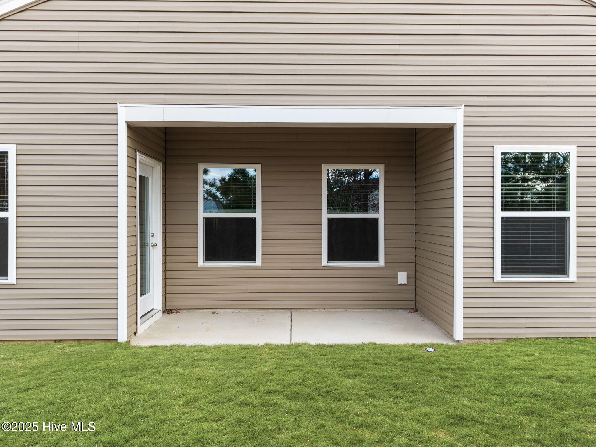 100515265 | Photo 36