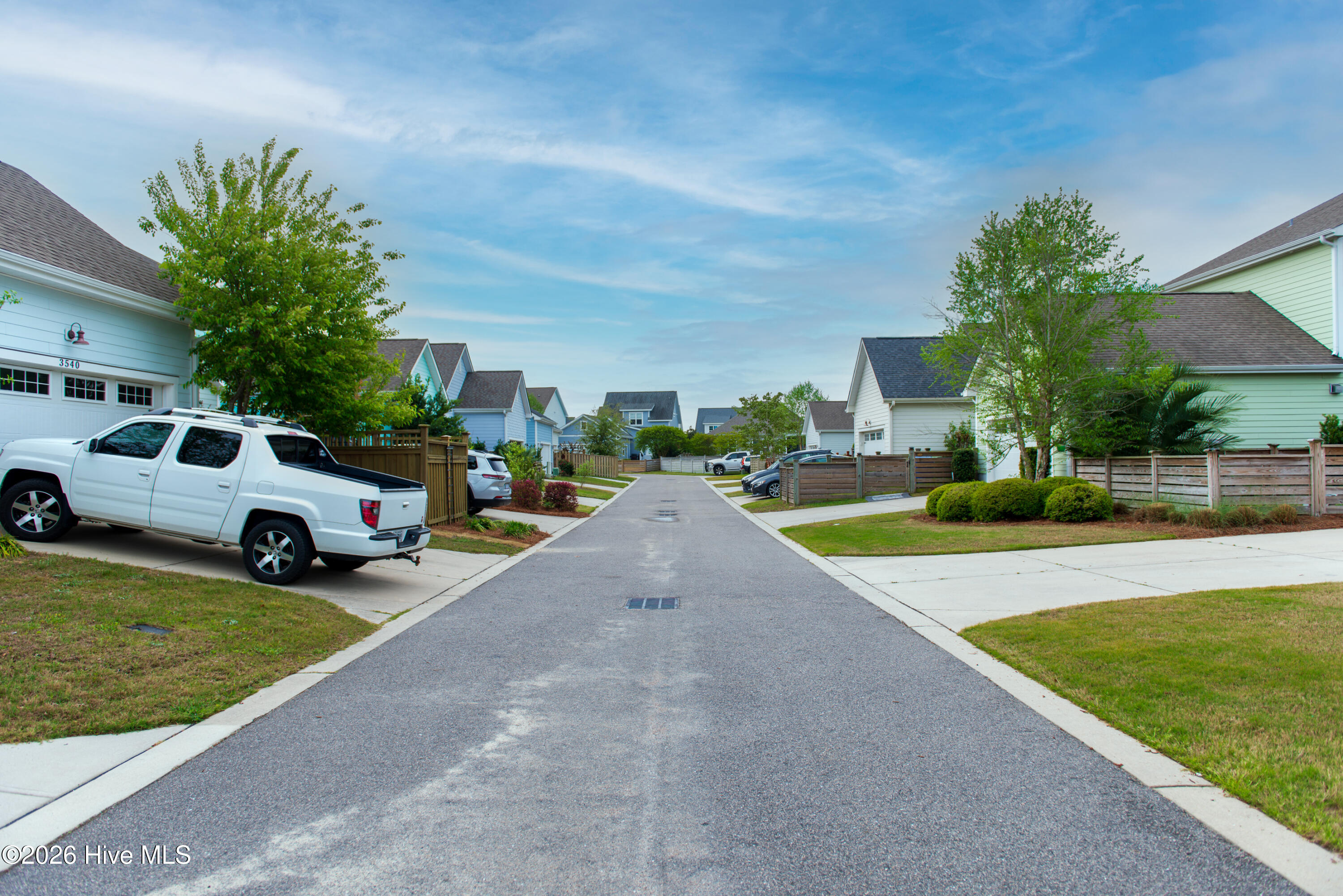 100568036 | Photo 69