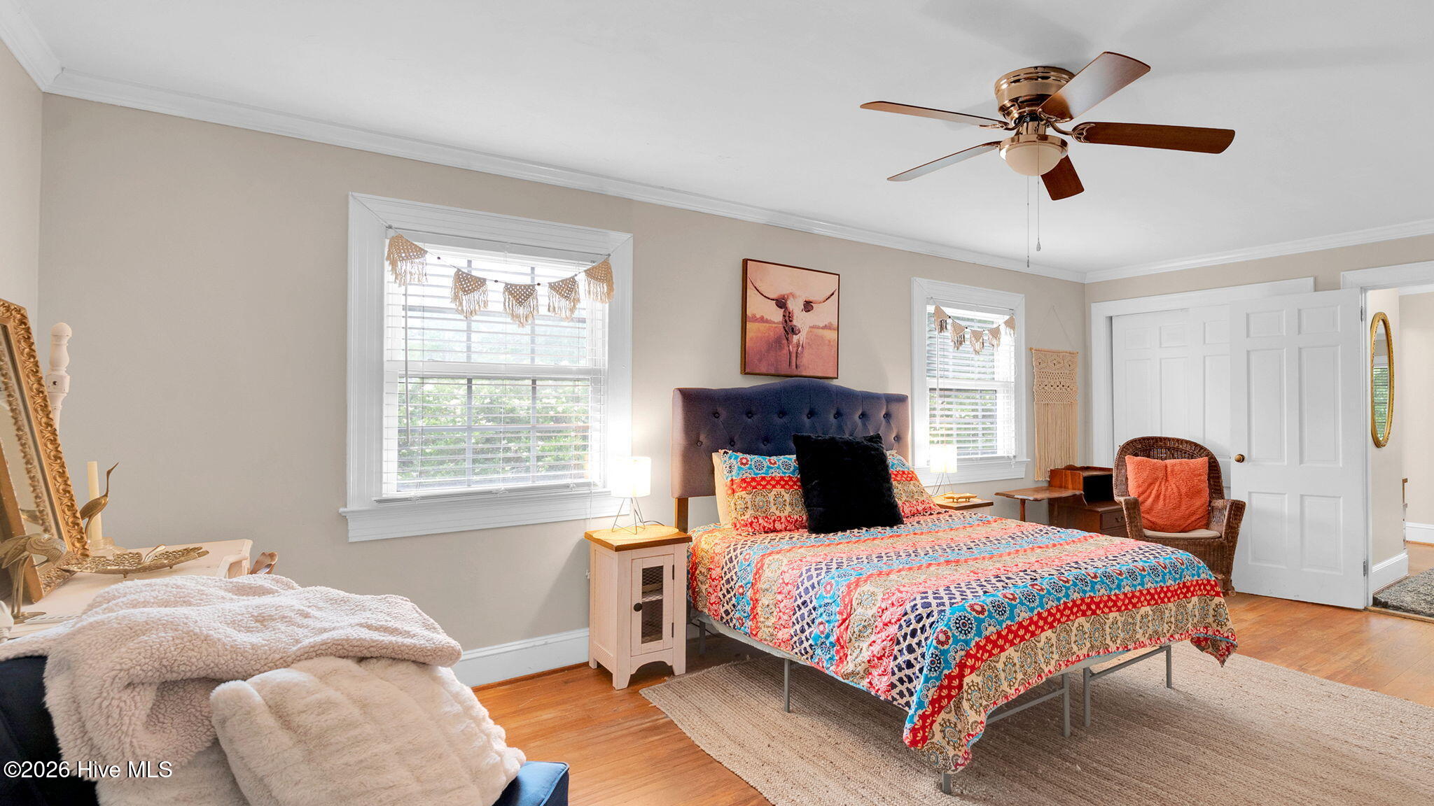 53-web-or-mls-1902 Sherwood Drive-53