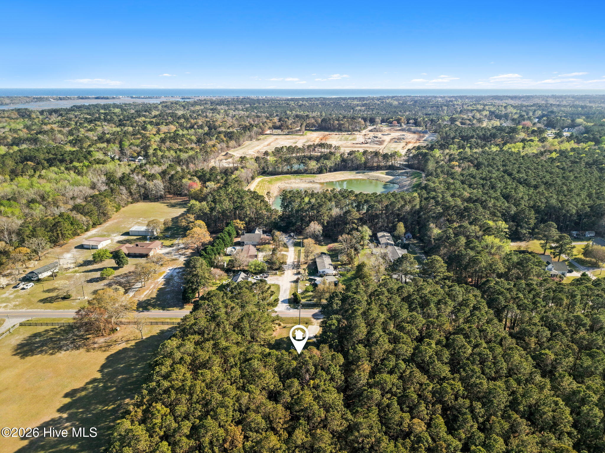 100563961 | Photo 36