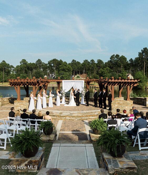 100526851 | Photo 82