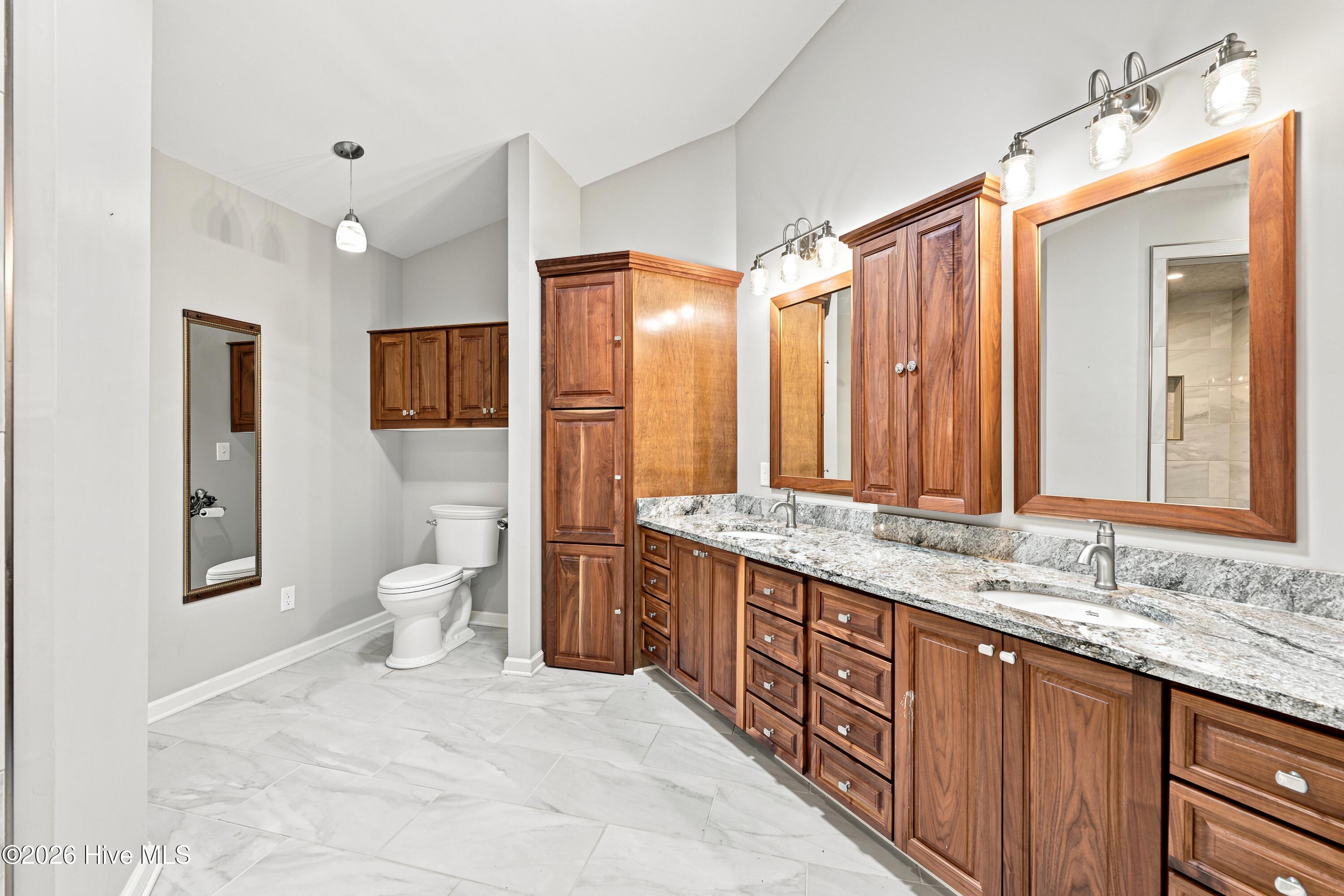 1250 Pine Valley Drive,New Bern