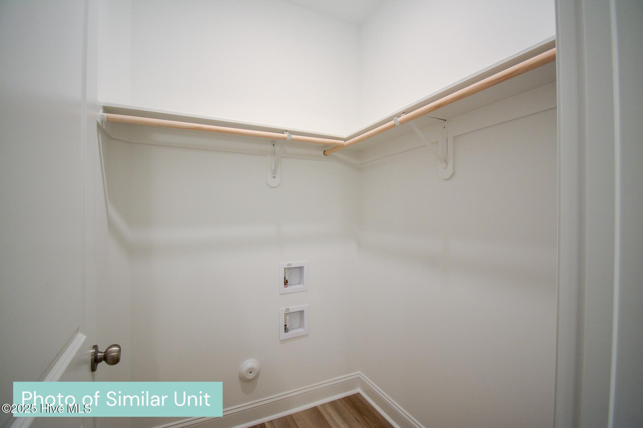 100544886 | Photo 18