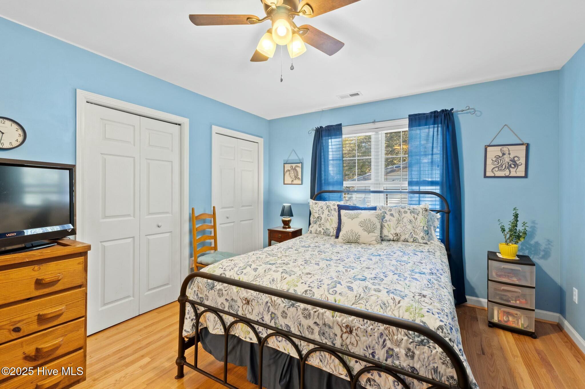 100495613 | Photo 22