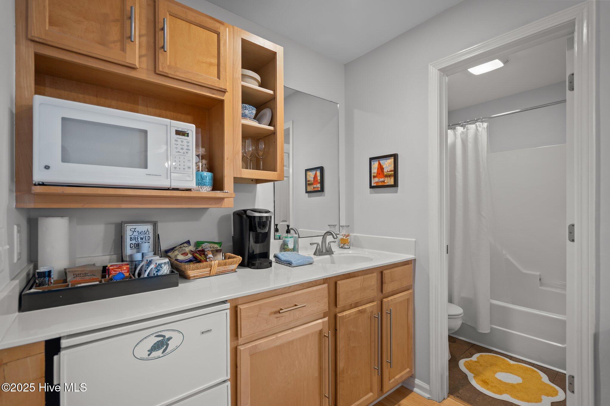 100517817 | Photo 23