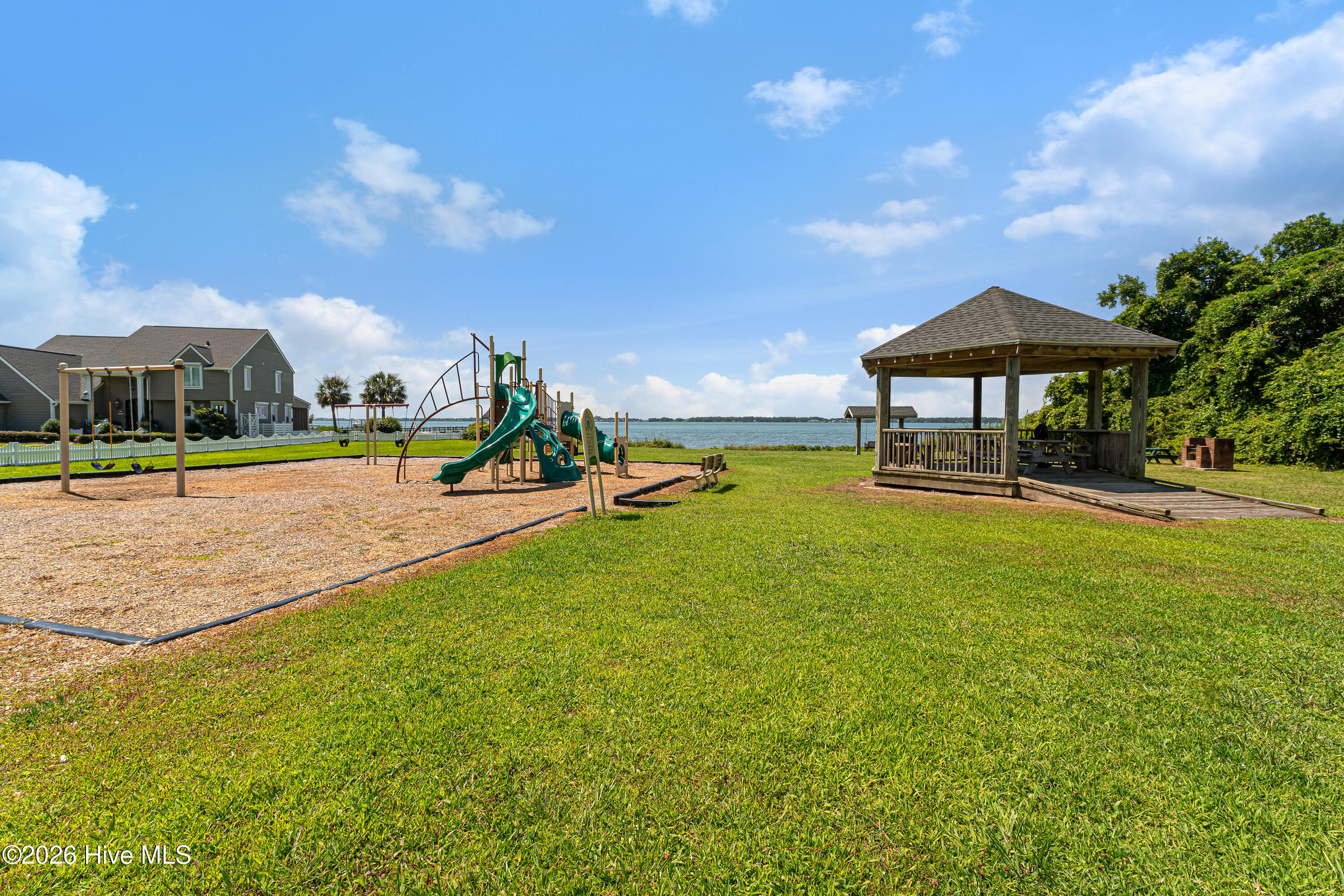 5010 Midyette Avenue,Morehead City