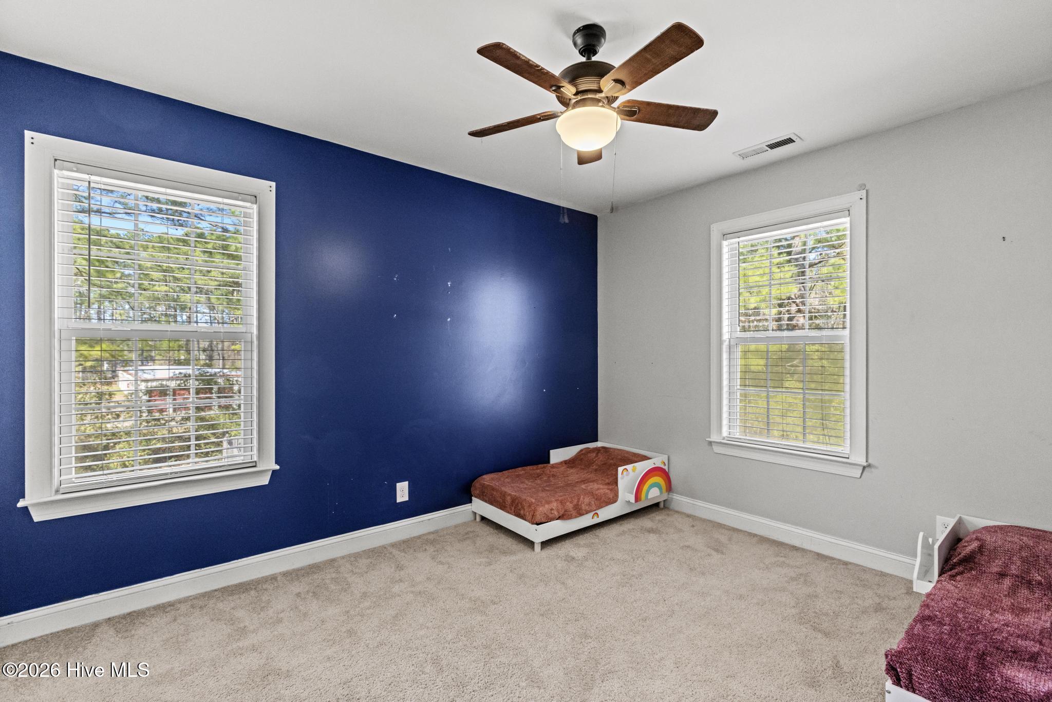 100557567 | Photo 21