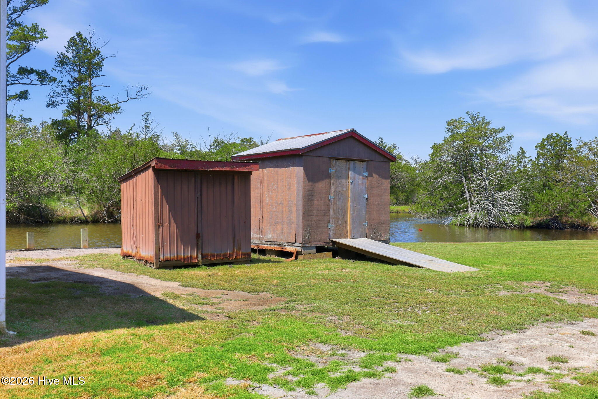 Shed
