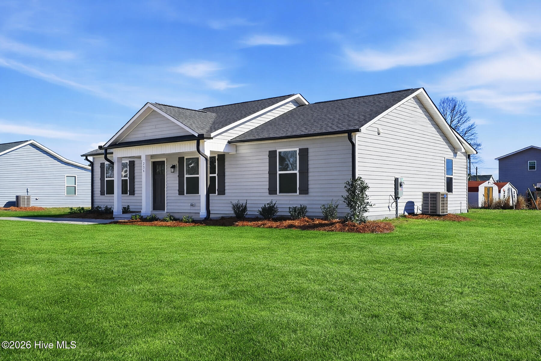 236 Rae Street, Warsaw, NC 28398 – photo 2: 236 Rea St-3 Grass