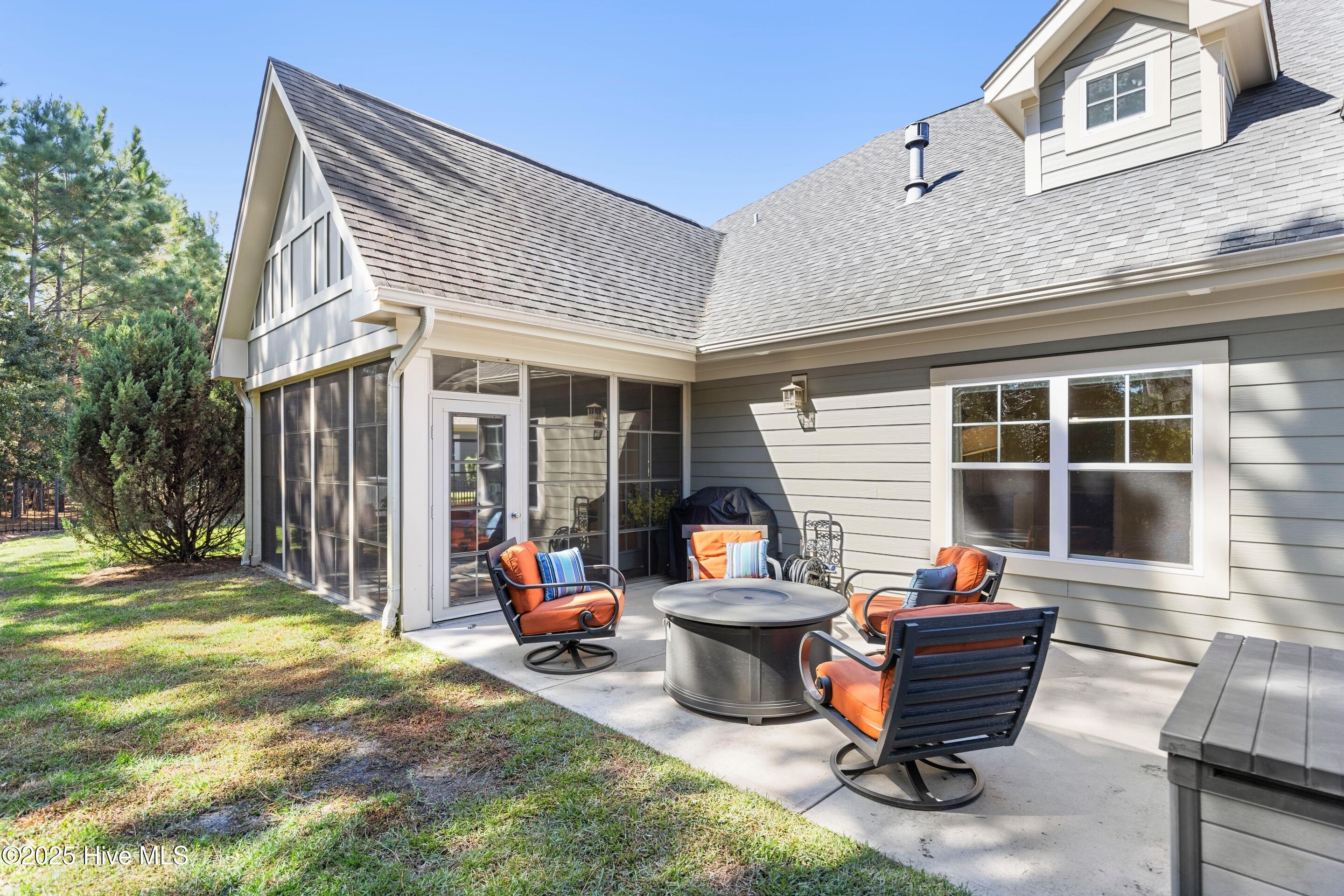 100537619 | Photo 37