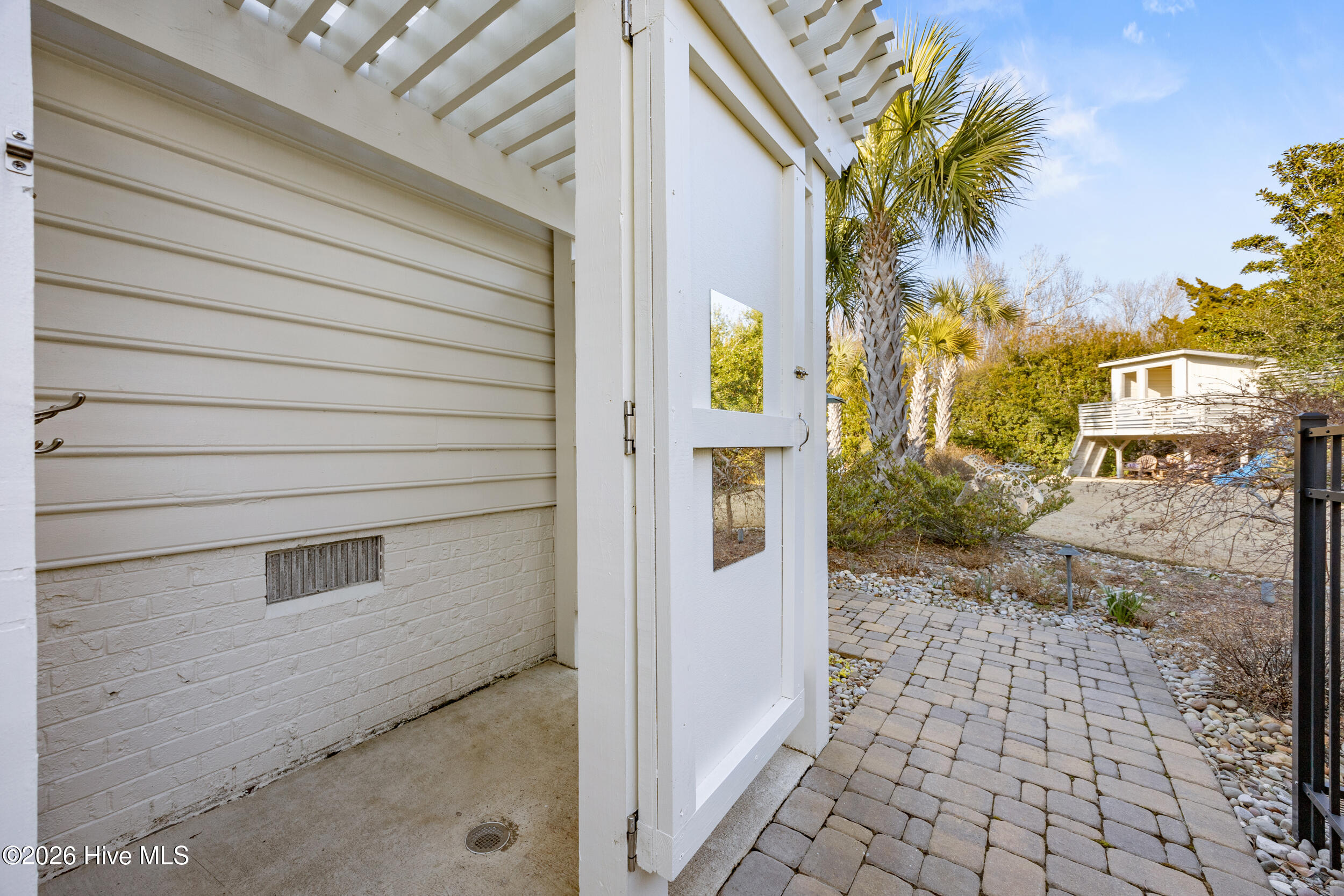 100553782 | Photo 67