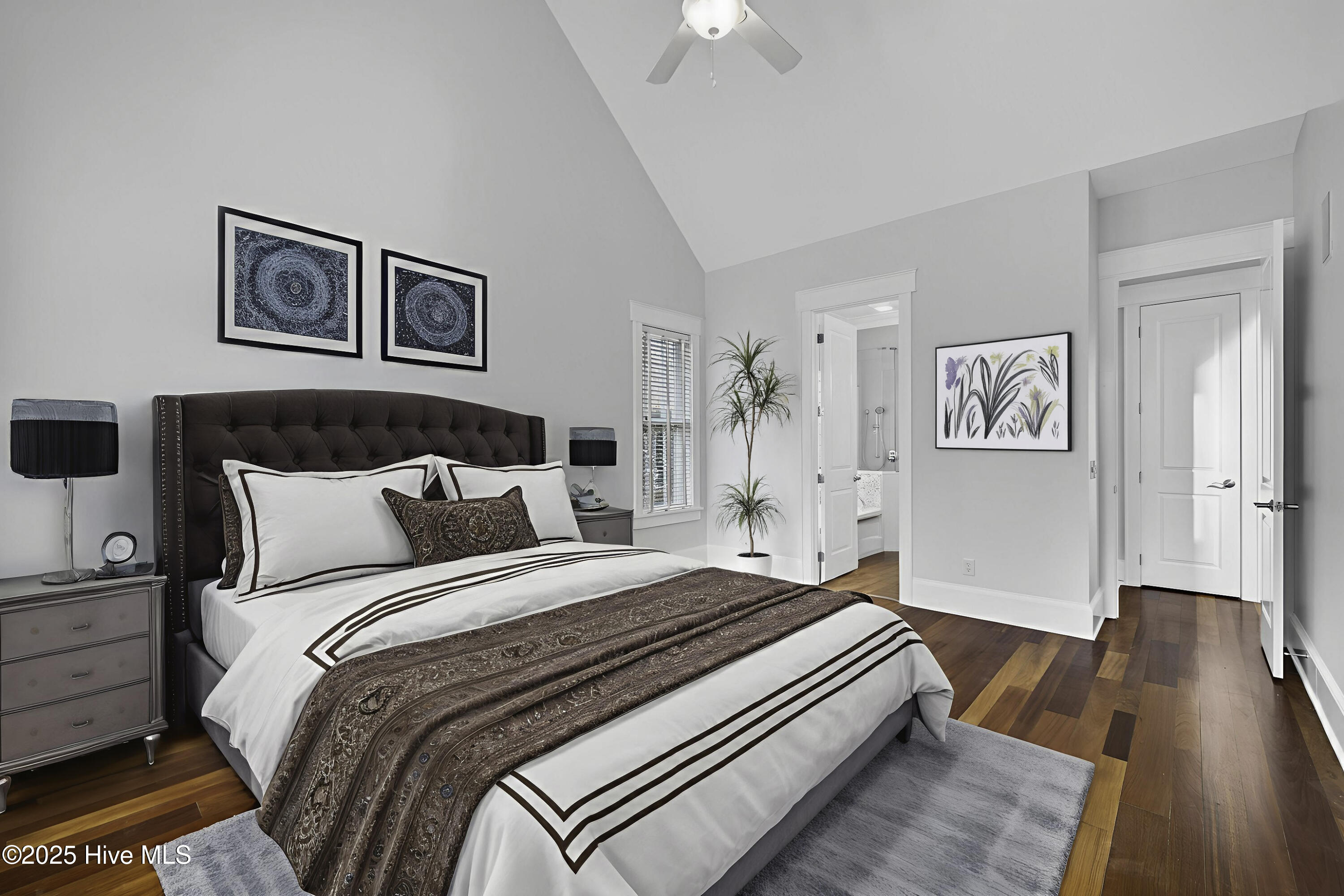 100545451 | Photo 25