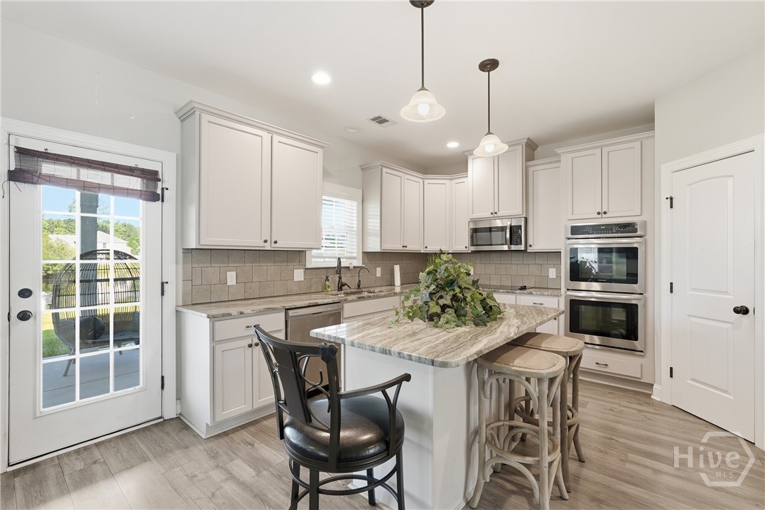 Well appointed kitchen with island