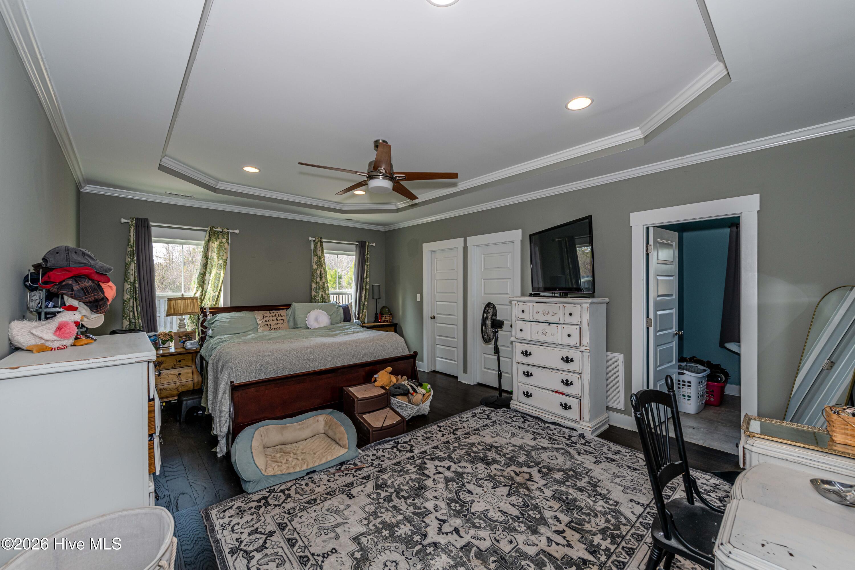 100559174 | Photo 41