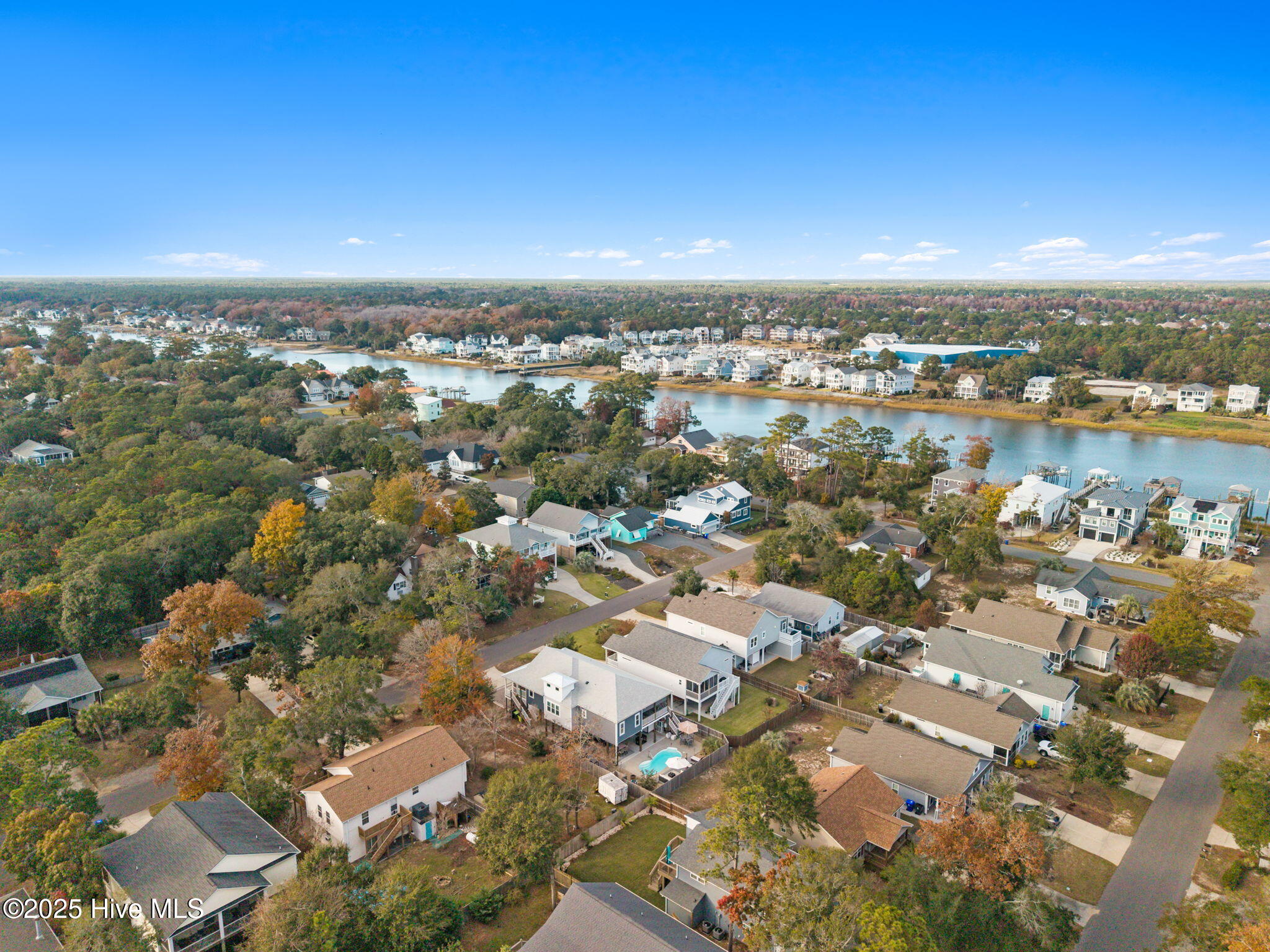 100542676 | Photo 67