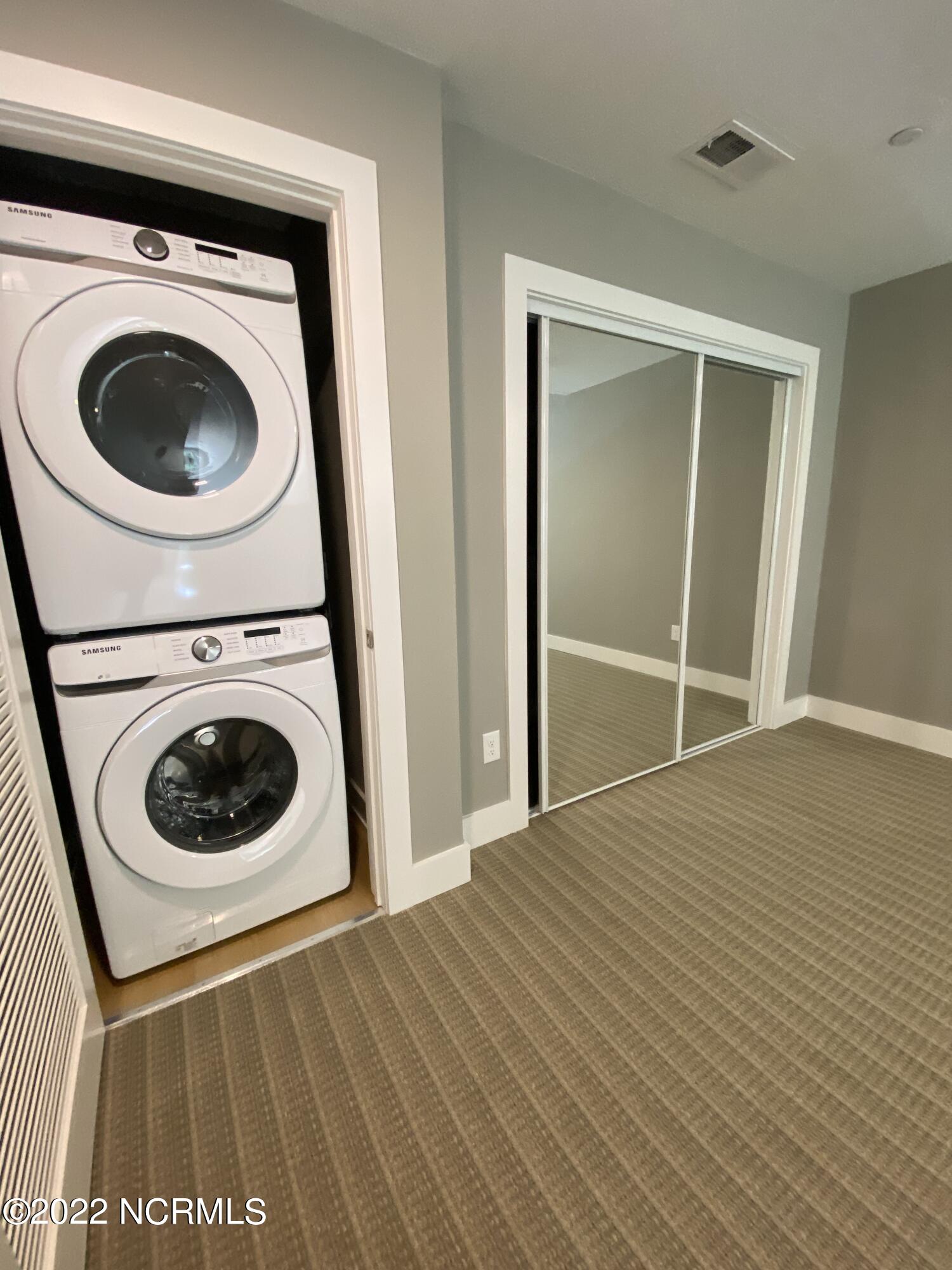 100552627 | Photo 11