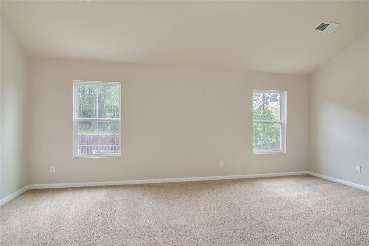 5026 Vine Lane