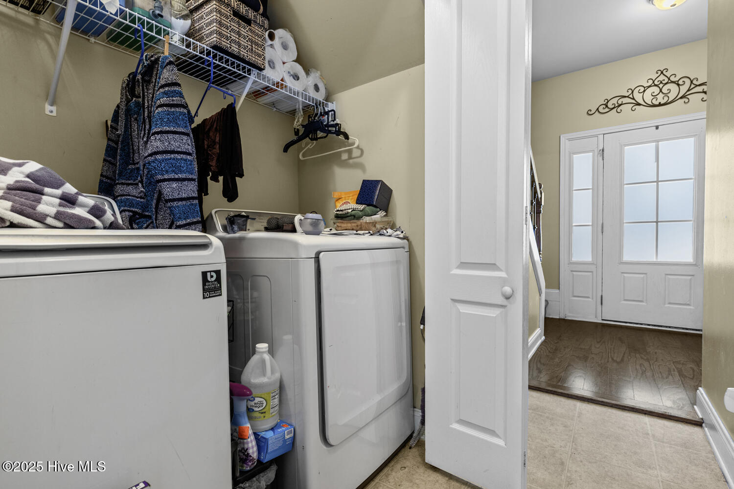 100544554 | Photo 15