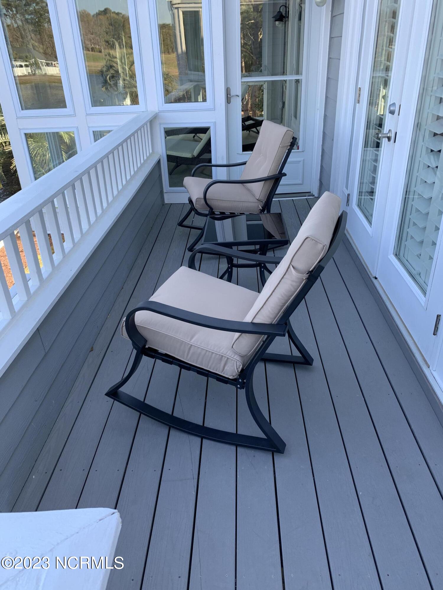 100528794 | Photo 69