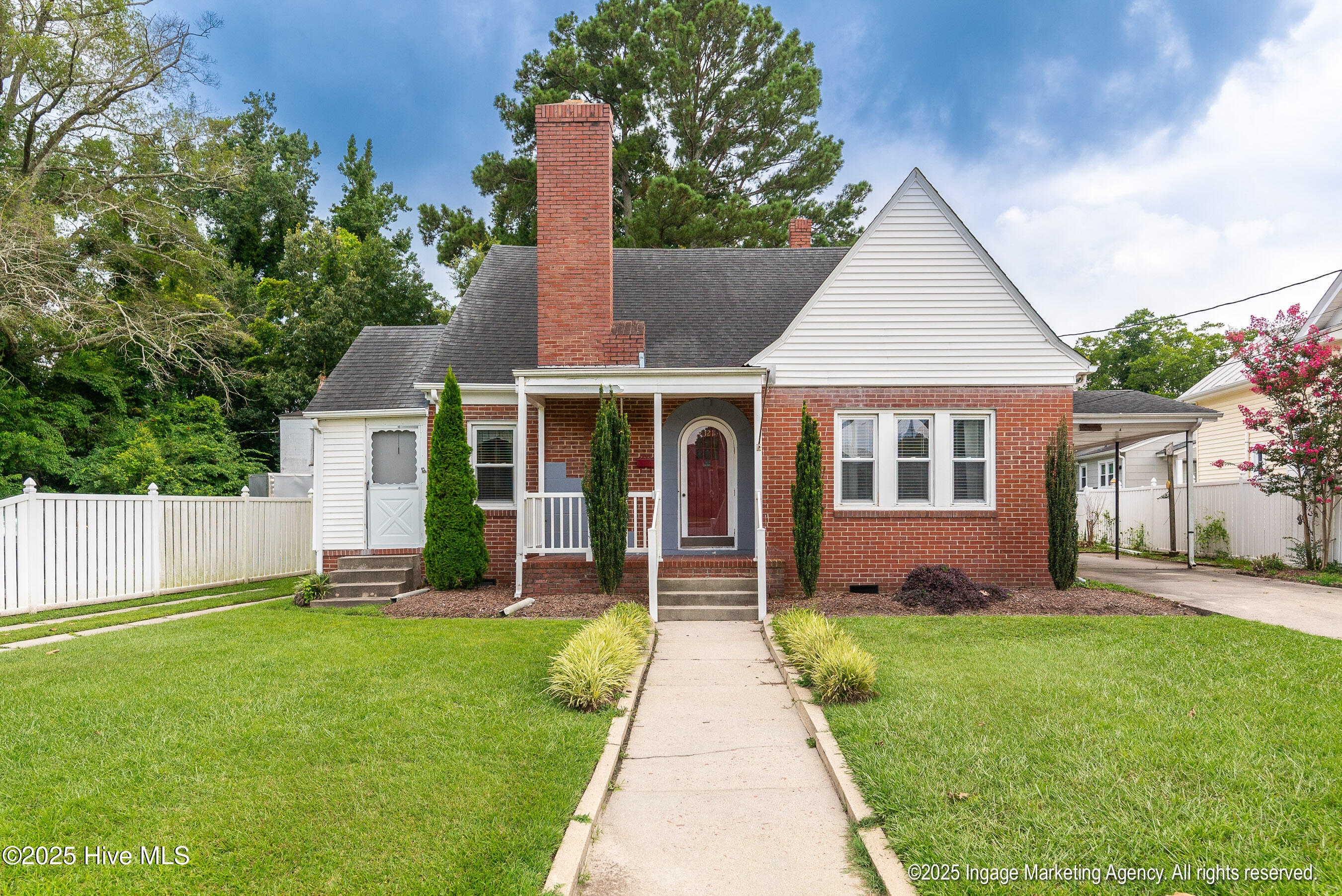 Homes for sale in Farmville, NC | 4121 Grimmersburg St, Farmville, NC 27828 | MLS# 100518660