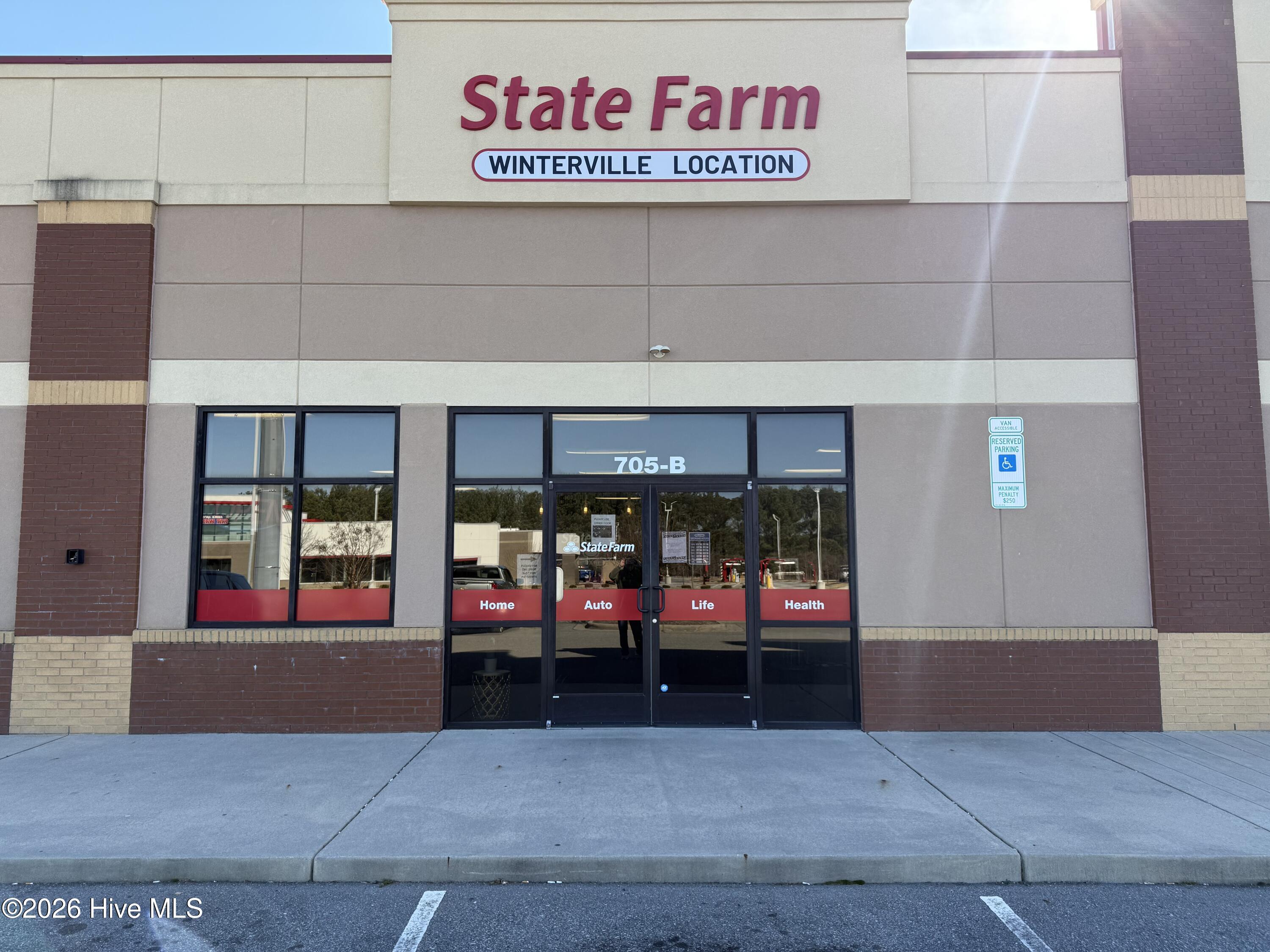 705 W Fire Tower Road, Winterville, NC, 28590