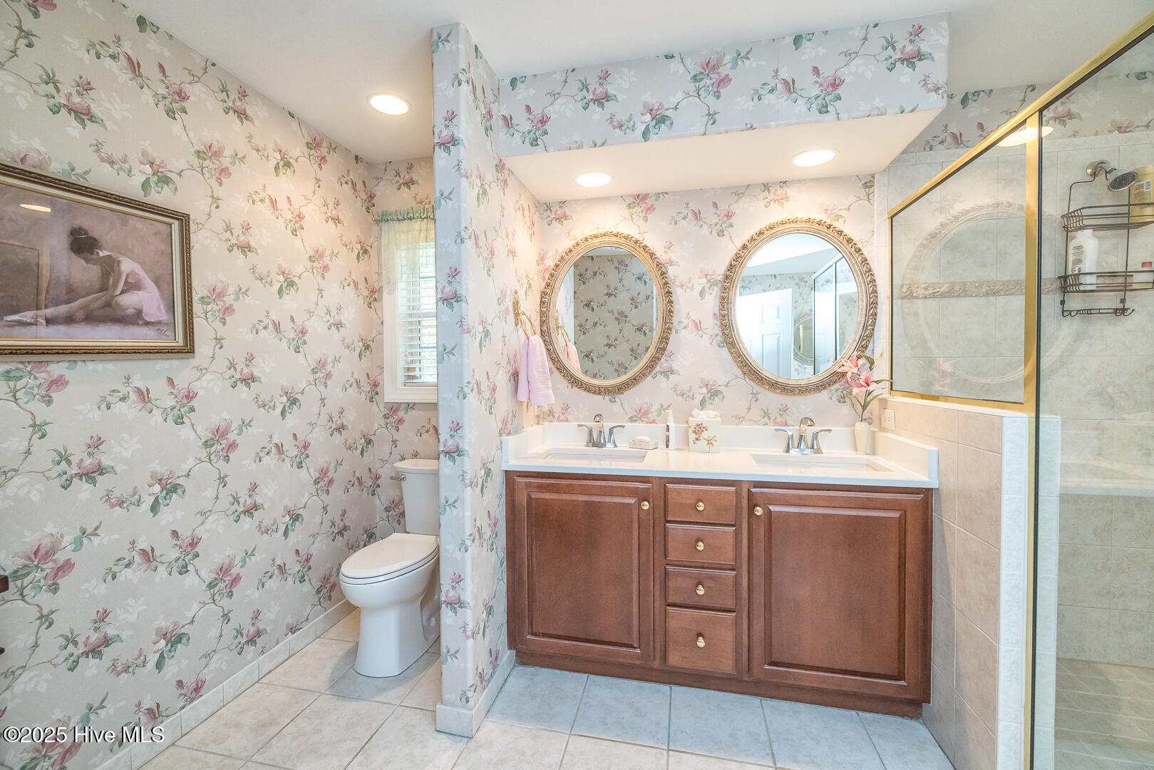 100538181 | Photo 36