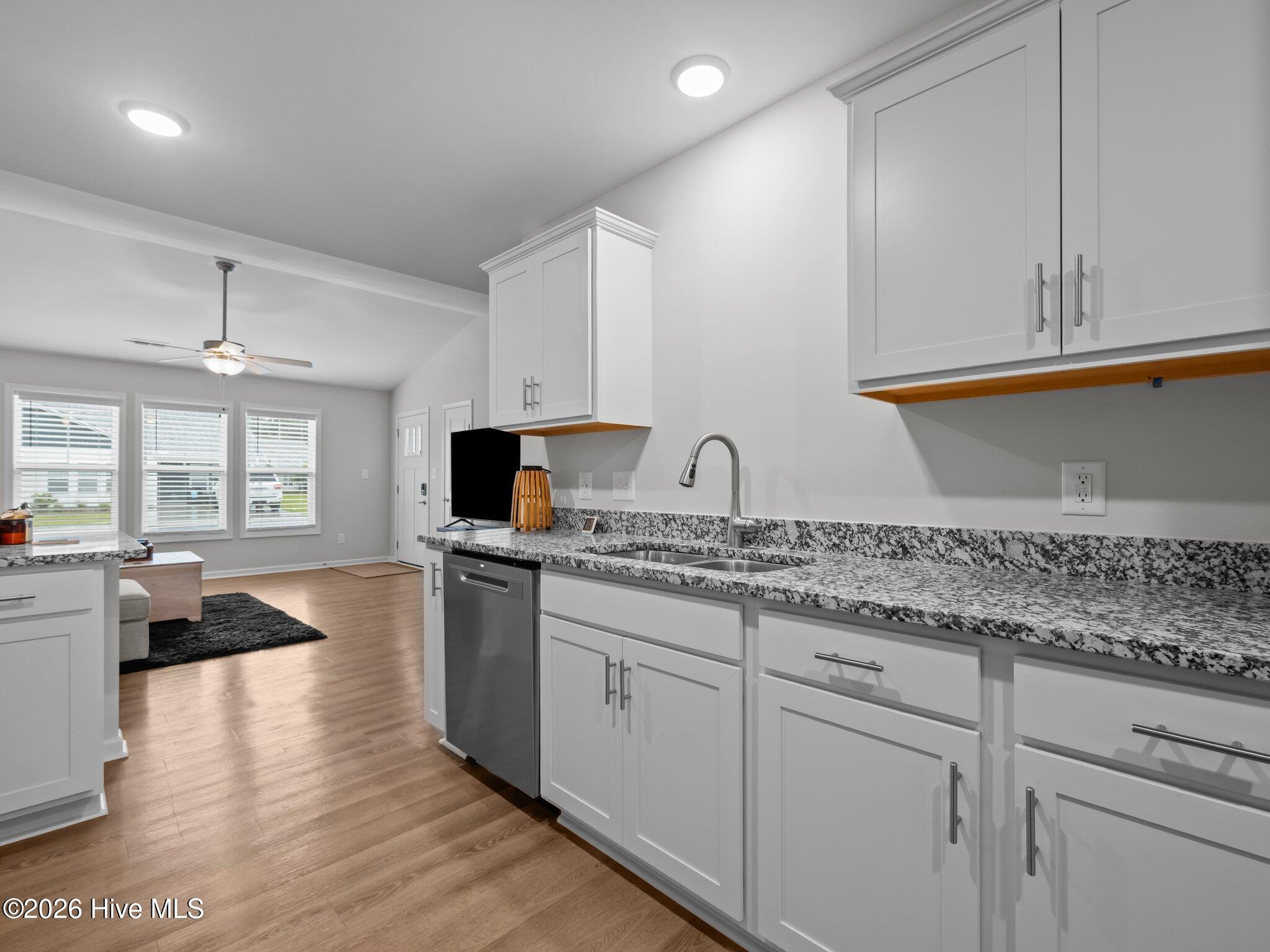 602 Villa Cove,Newport