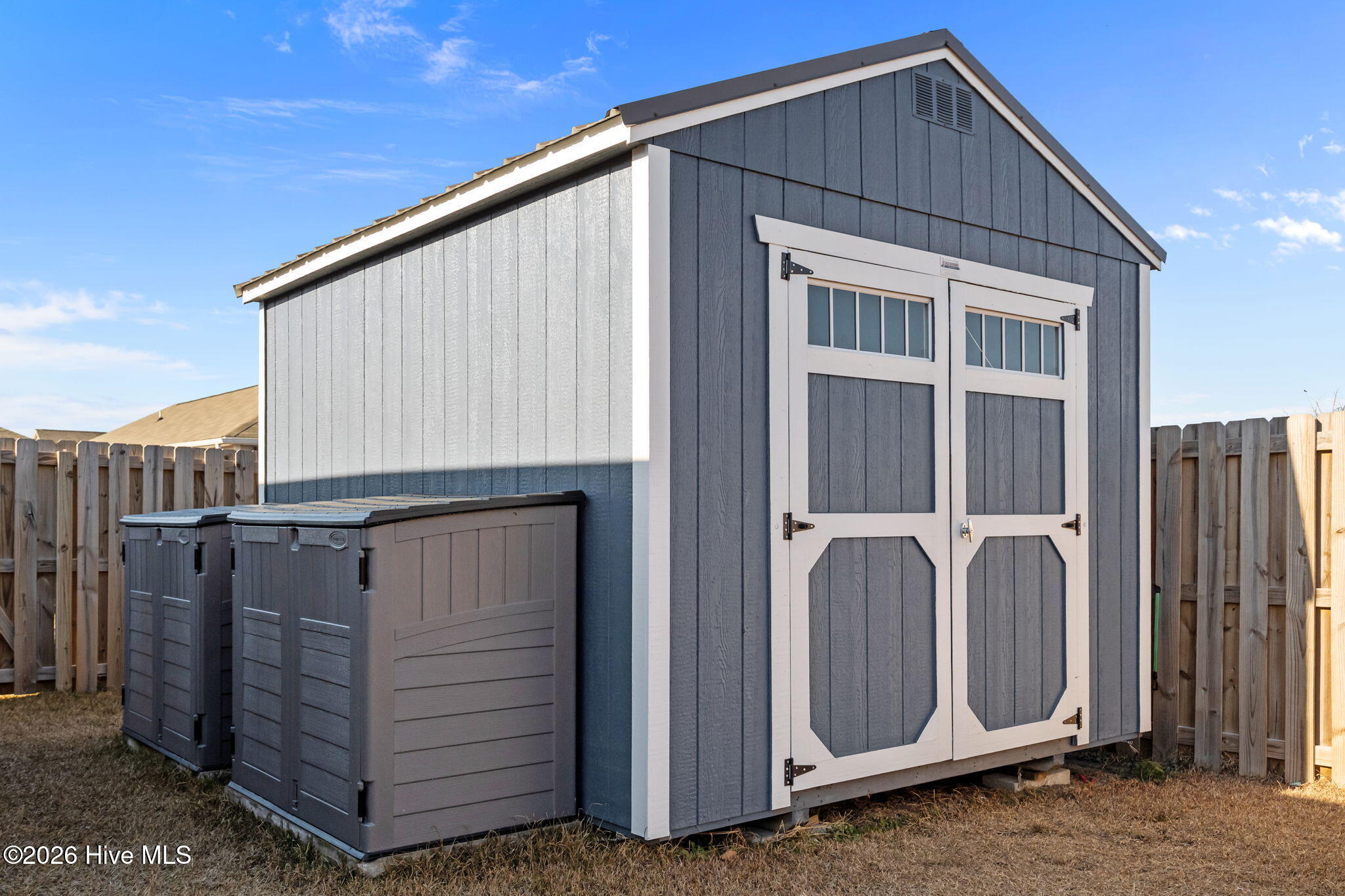 100547866 | Photo 40