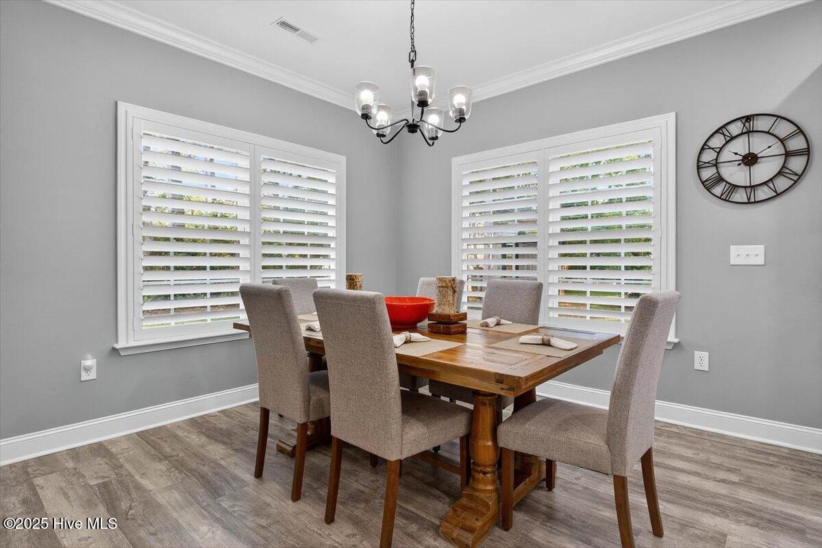 100533922 | Photo 12