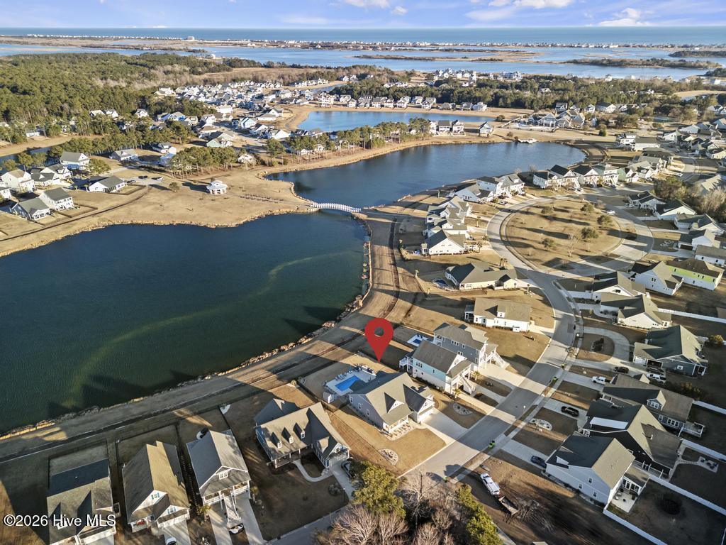 100569844 | Photo 81