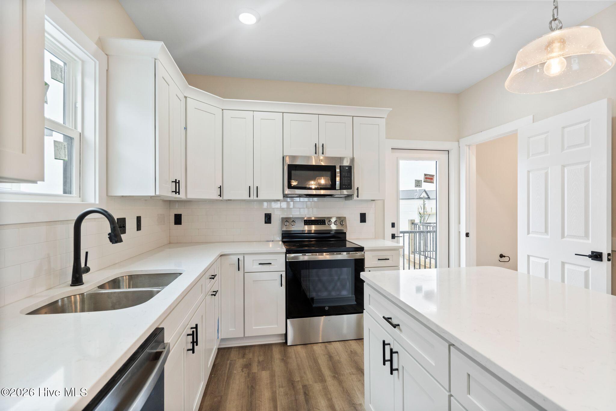 209 Shell Road UNIT 3b, Surf City, NC, 28445