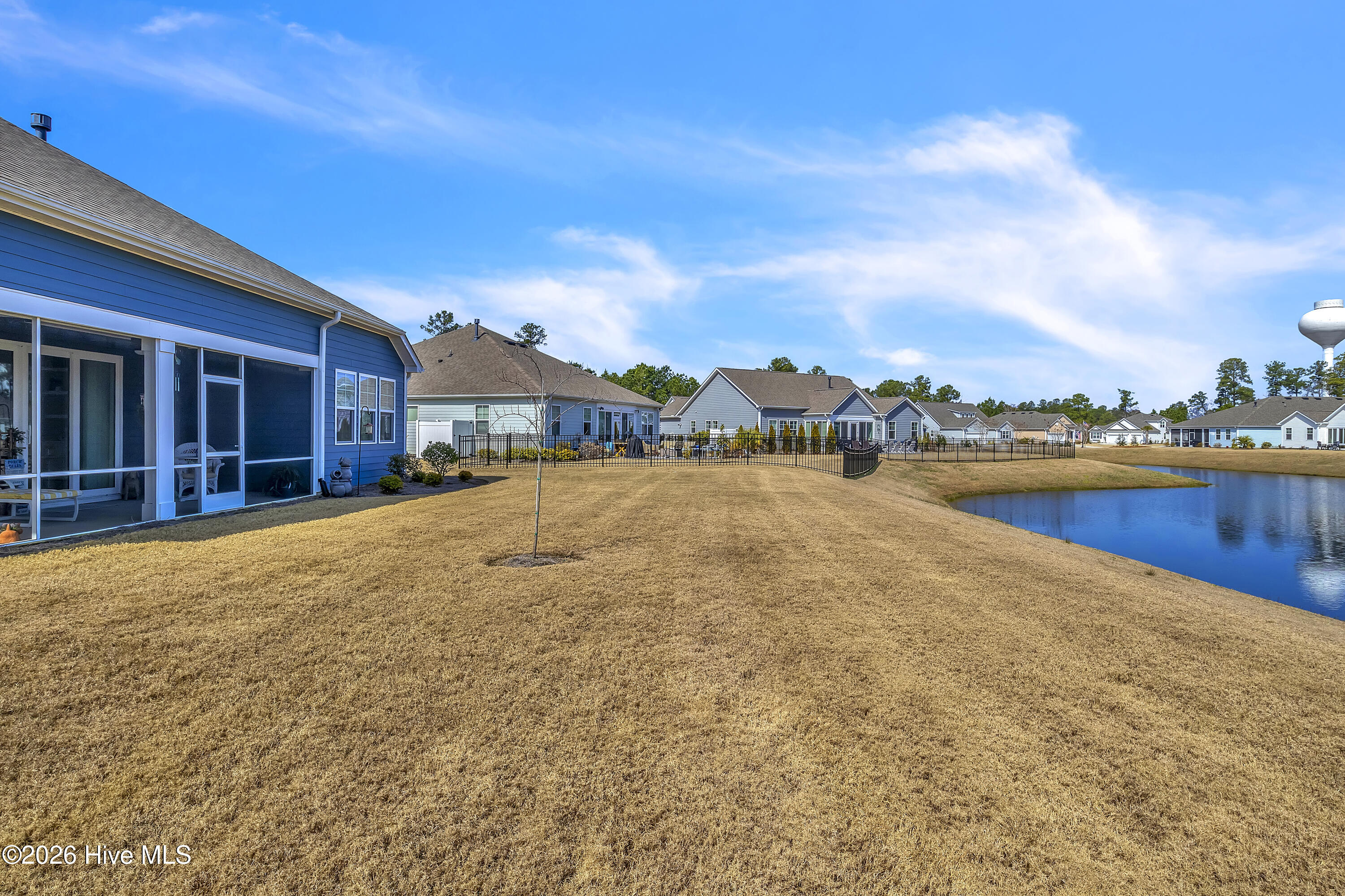 100557593 | Photo 46