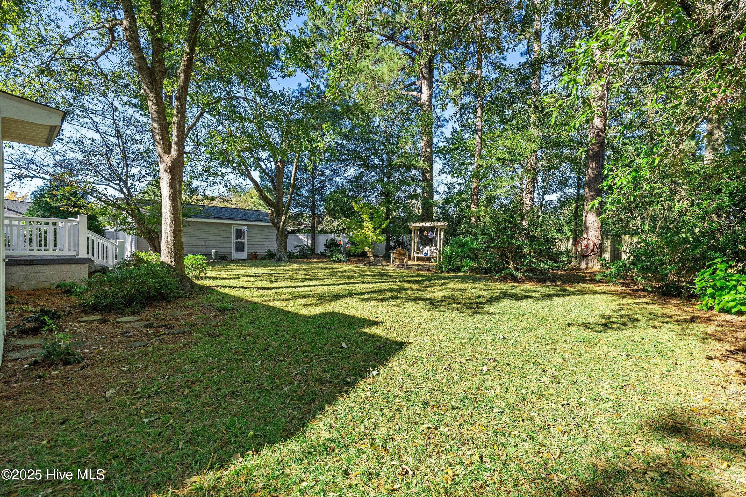 100537321 | Photo 28