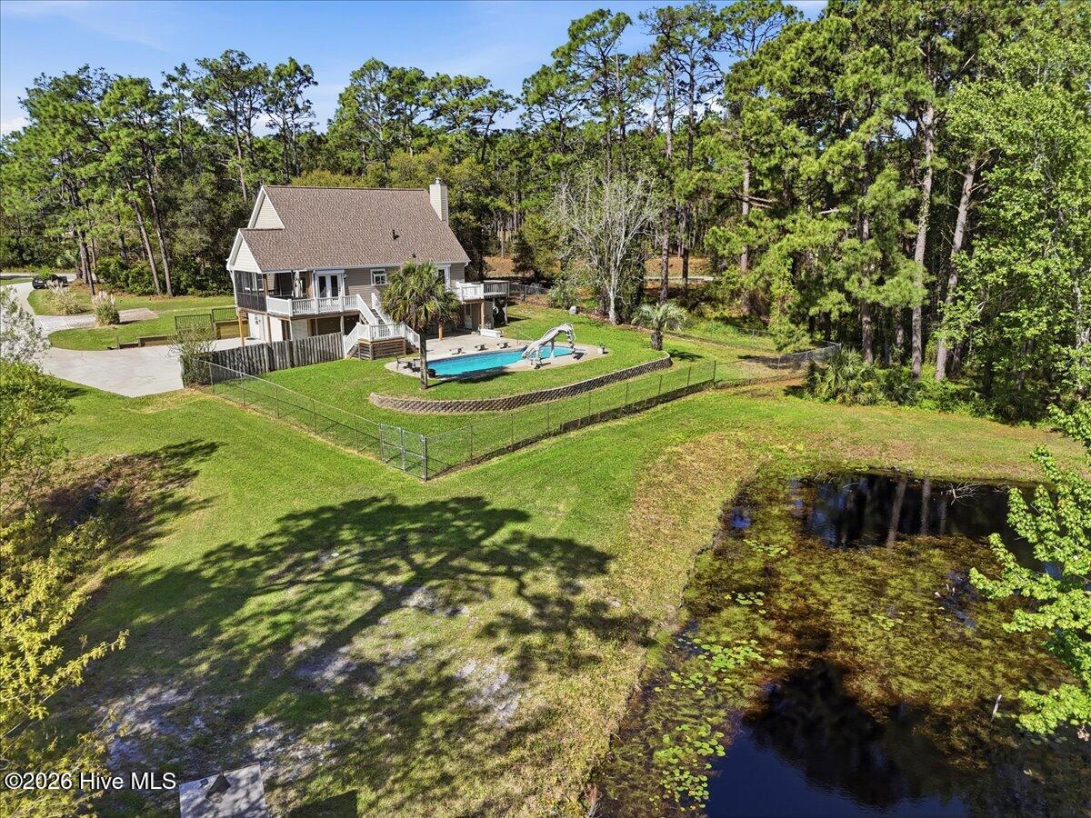 100566130 | Photo 60