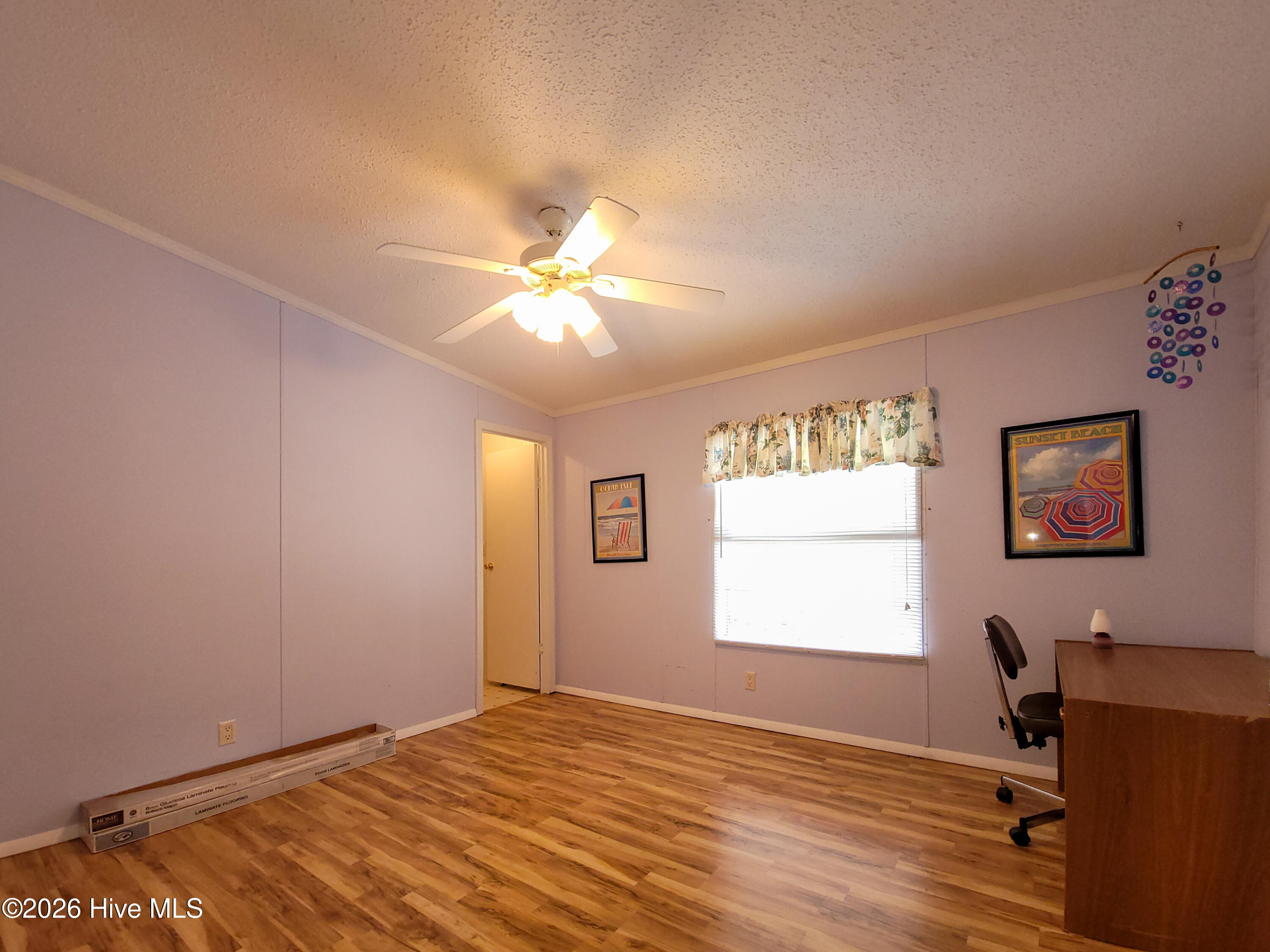 100560378 | Photo 42