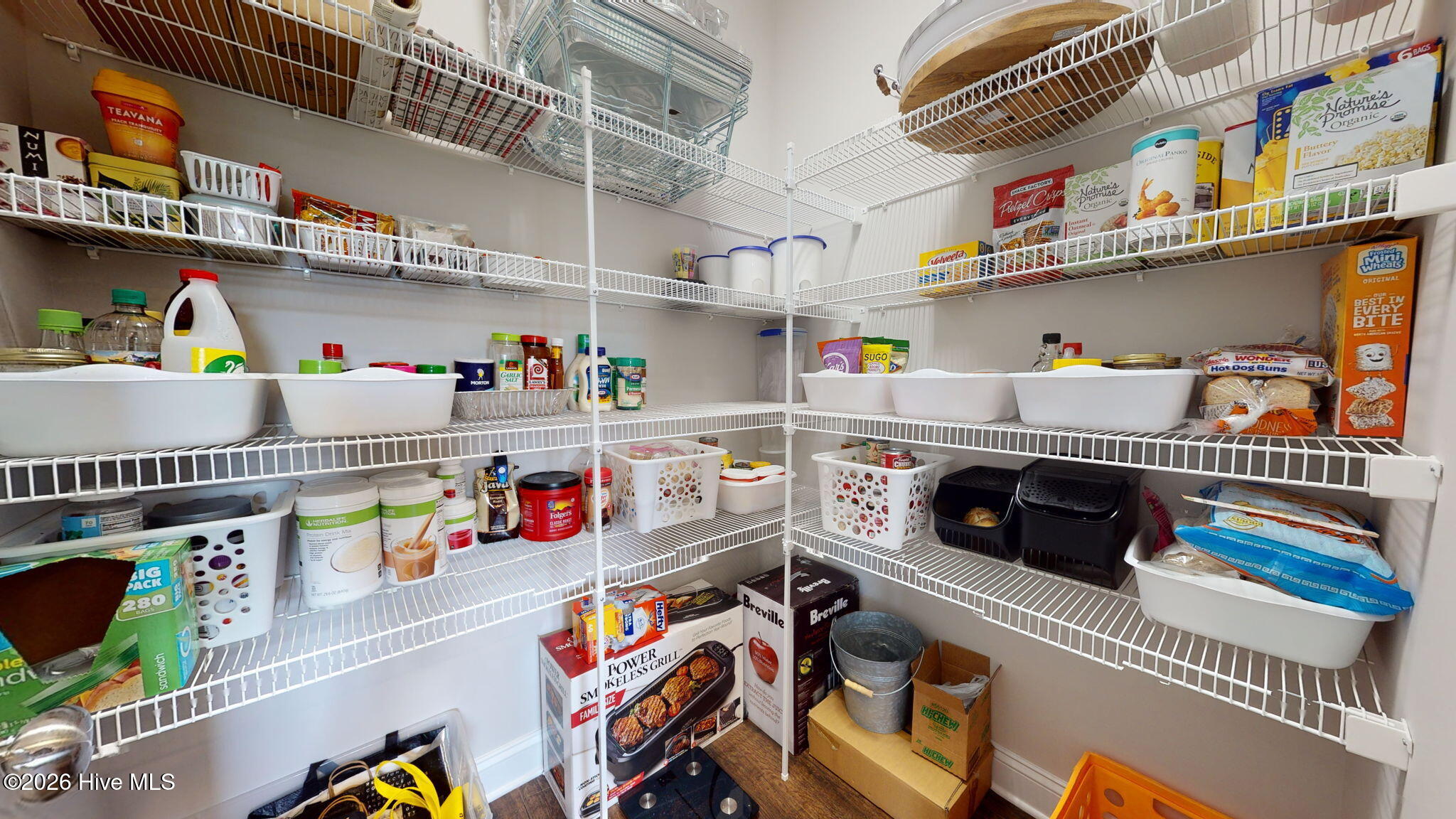 100558760 | Photo 20