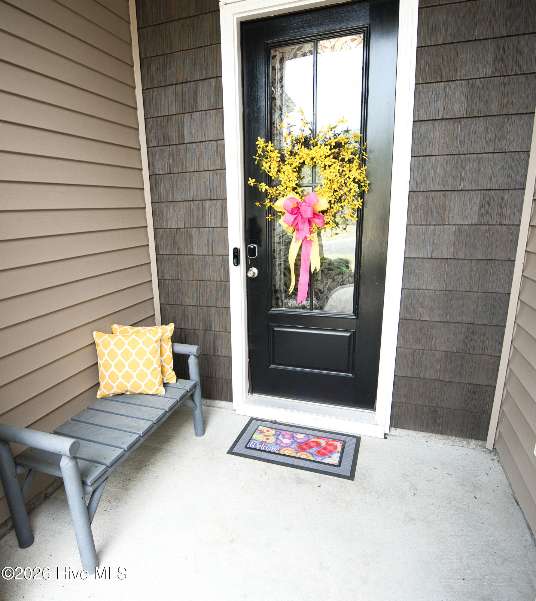 100560358 | Photo 14