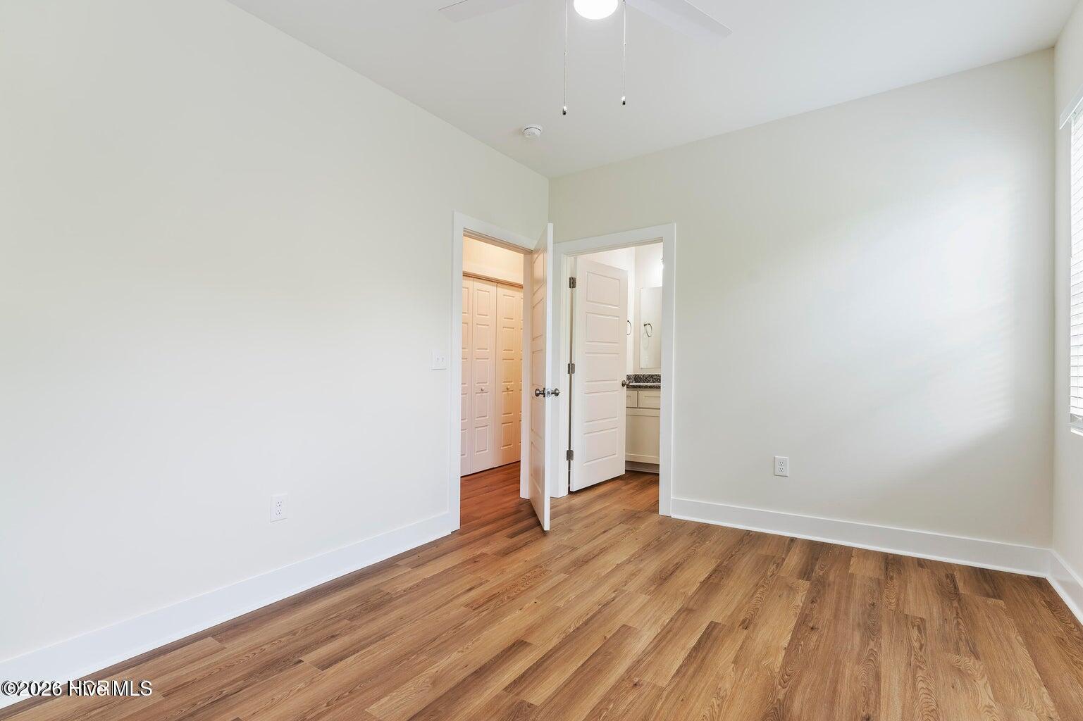 100553112 | Photo 15