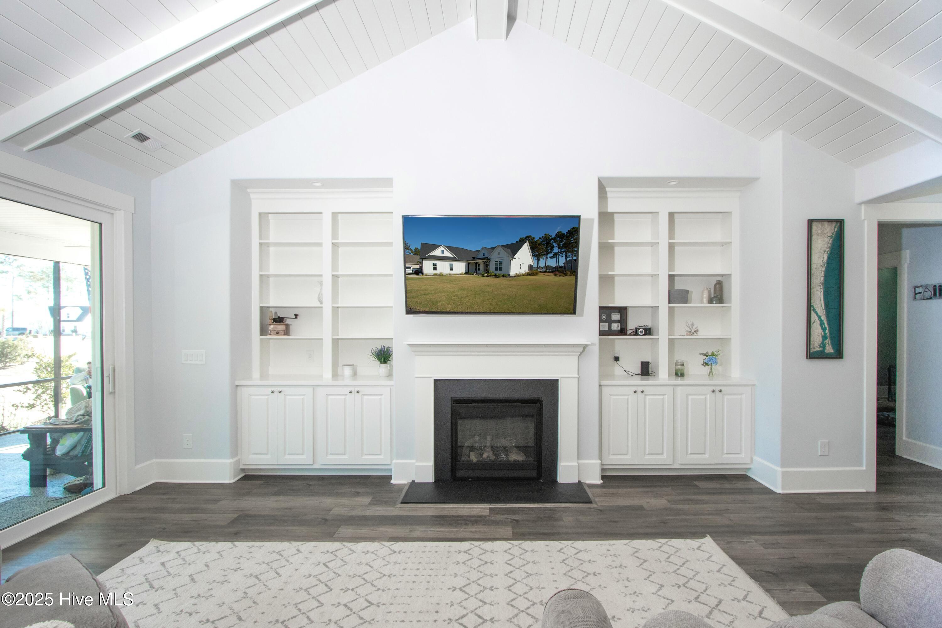 100489115 | Photo 10