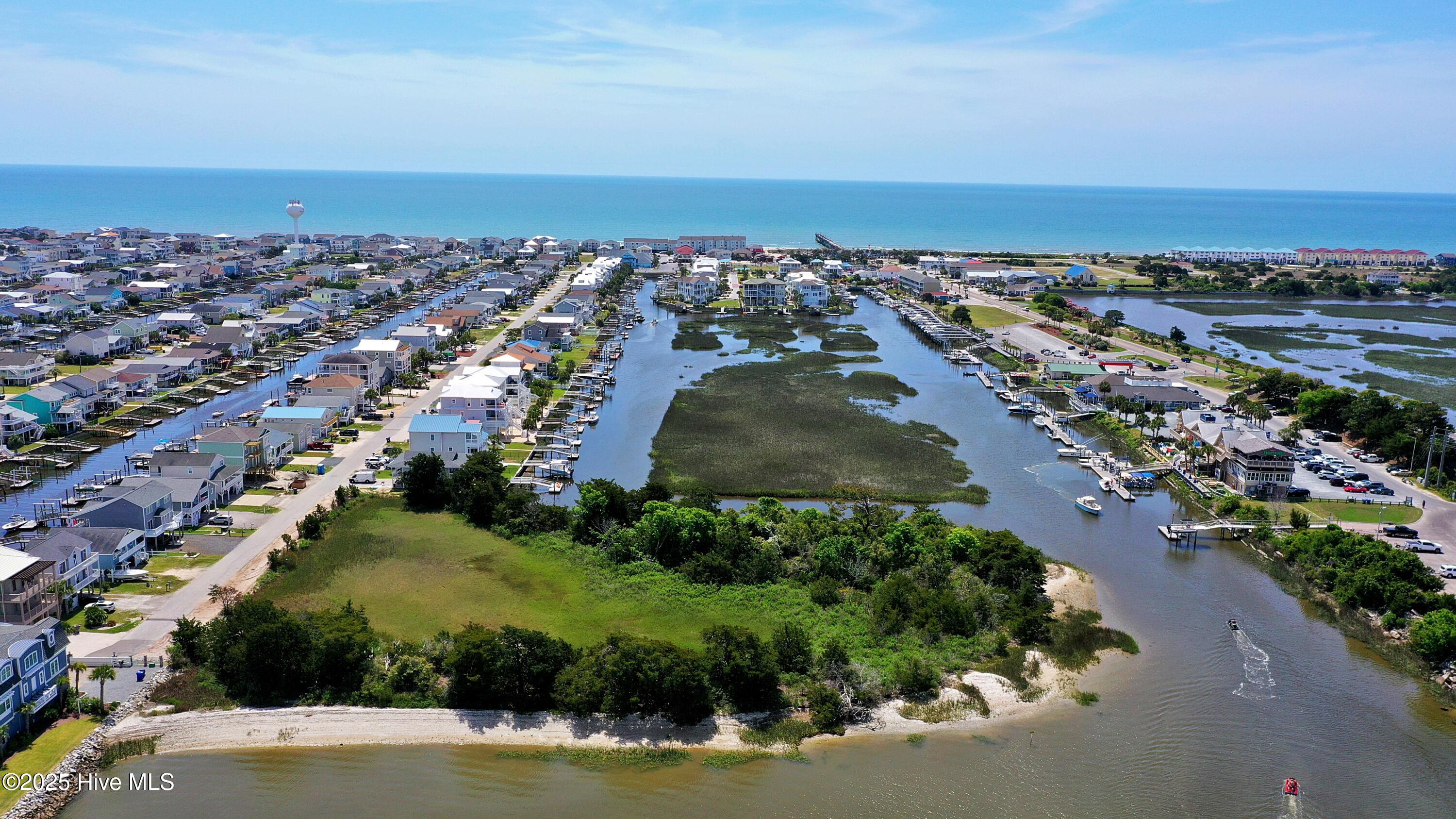 100502836 | Photo 51