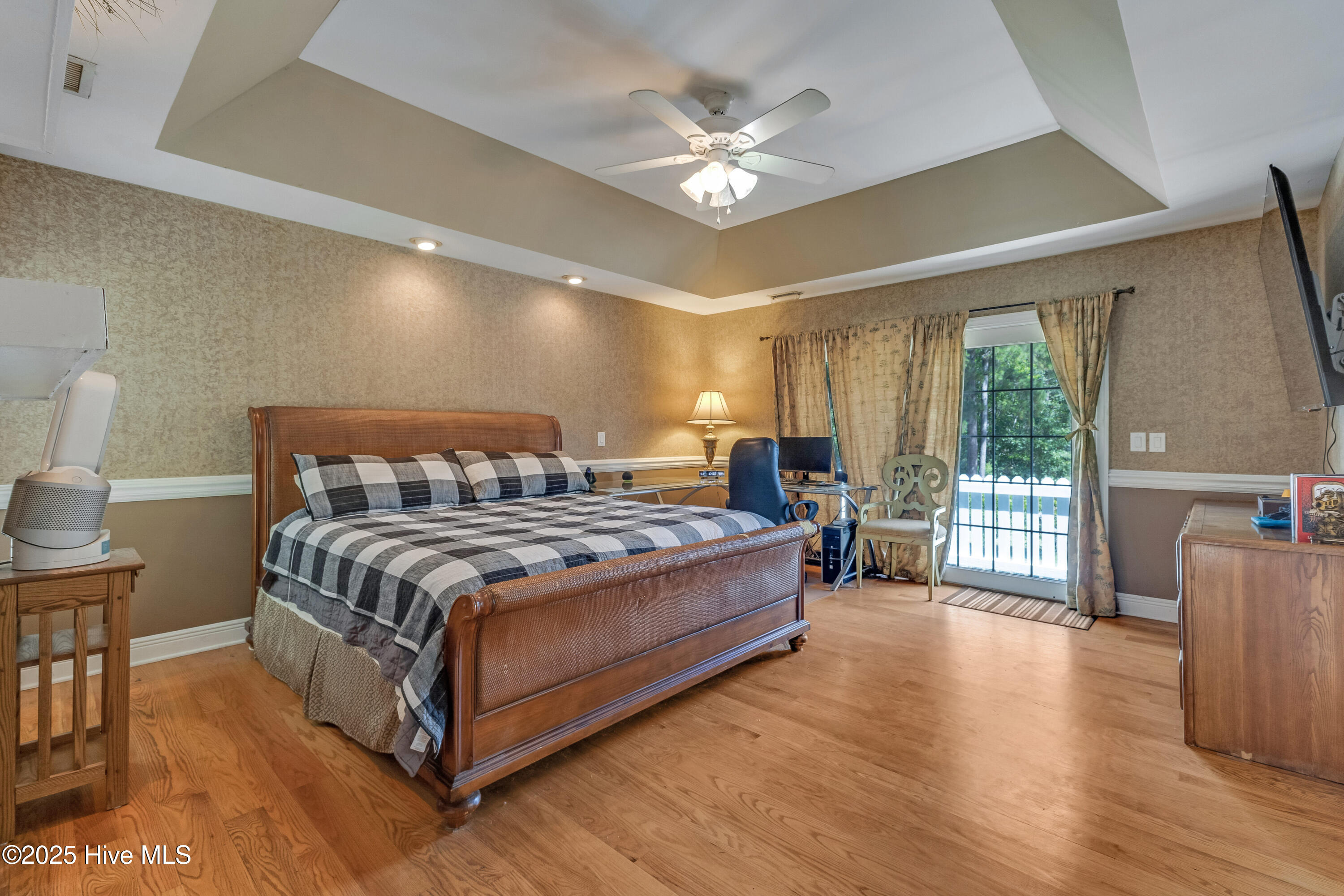 100517619 | Photo 31