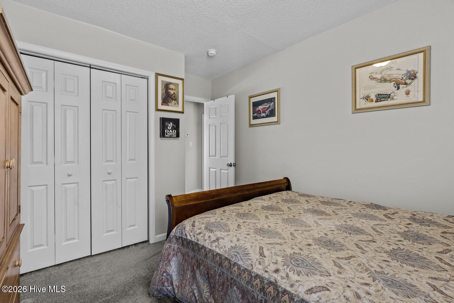 100555225 | Photo 26