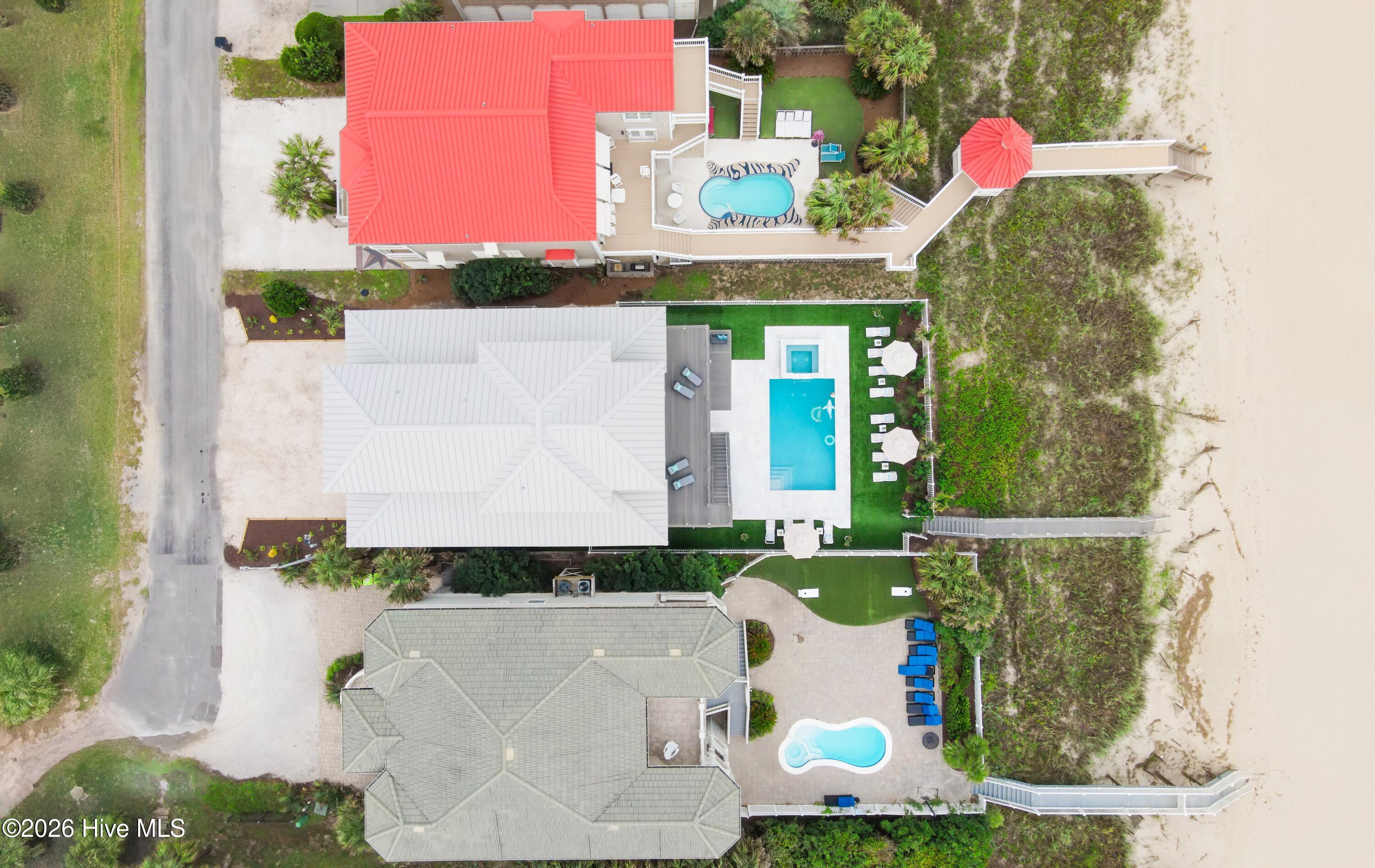 100559556 | Photo 38