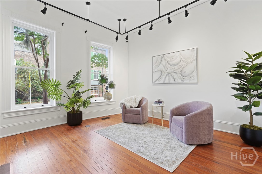 415 Whitaker Street, Savannah, GA, 31401