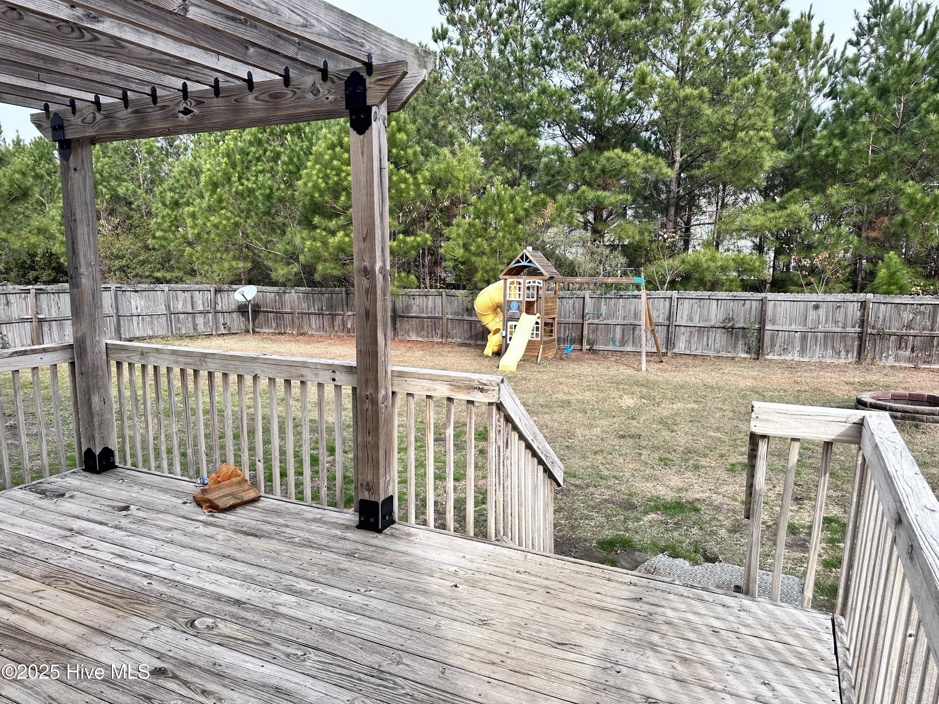 100545528 | Photo 28