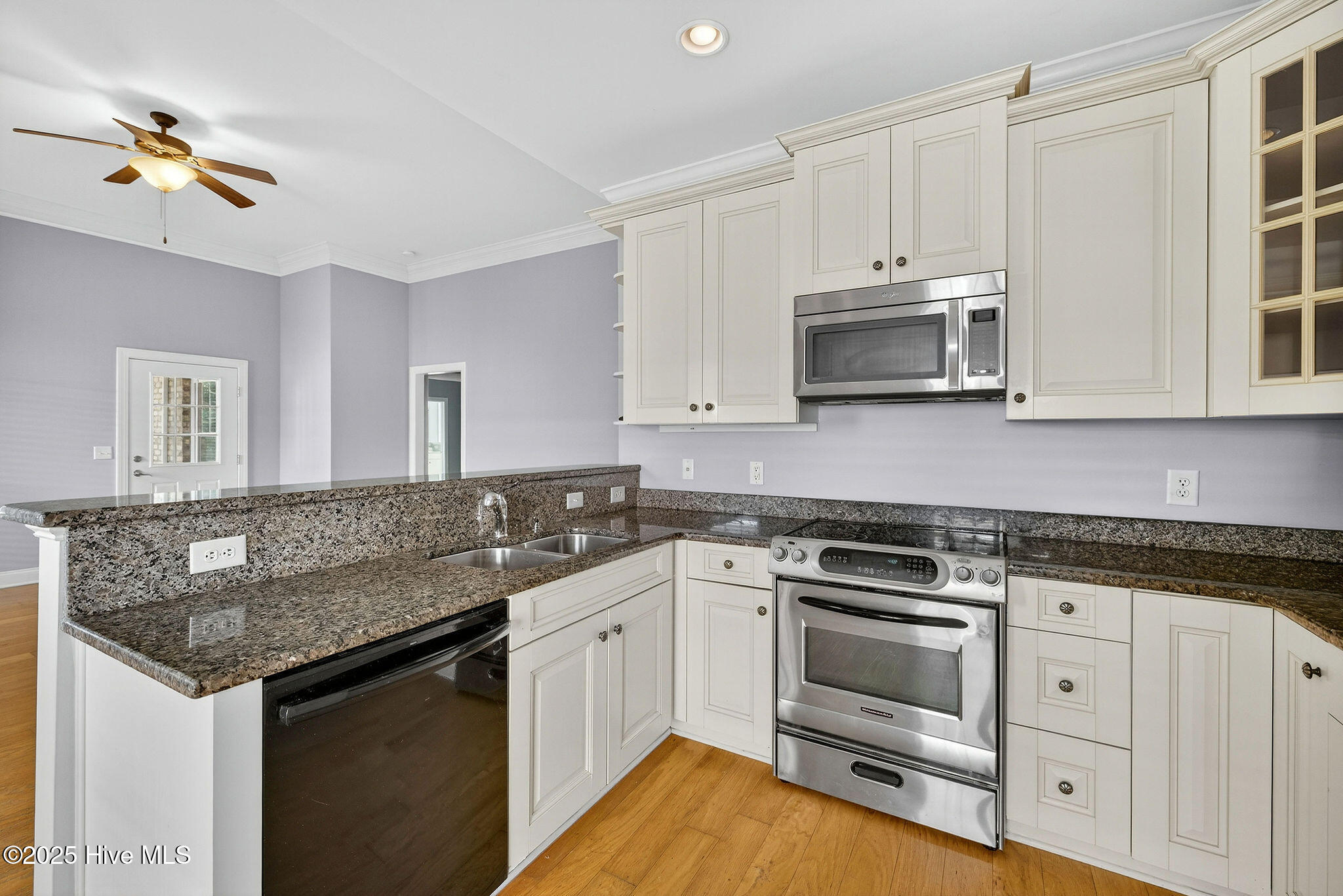 8126 Porters Crossing Way, Wilmington, NC 28411 – photo 10: 8126PortersCrossingWay-31