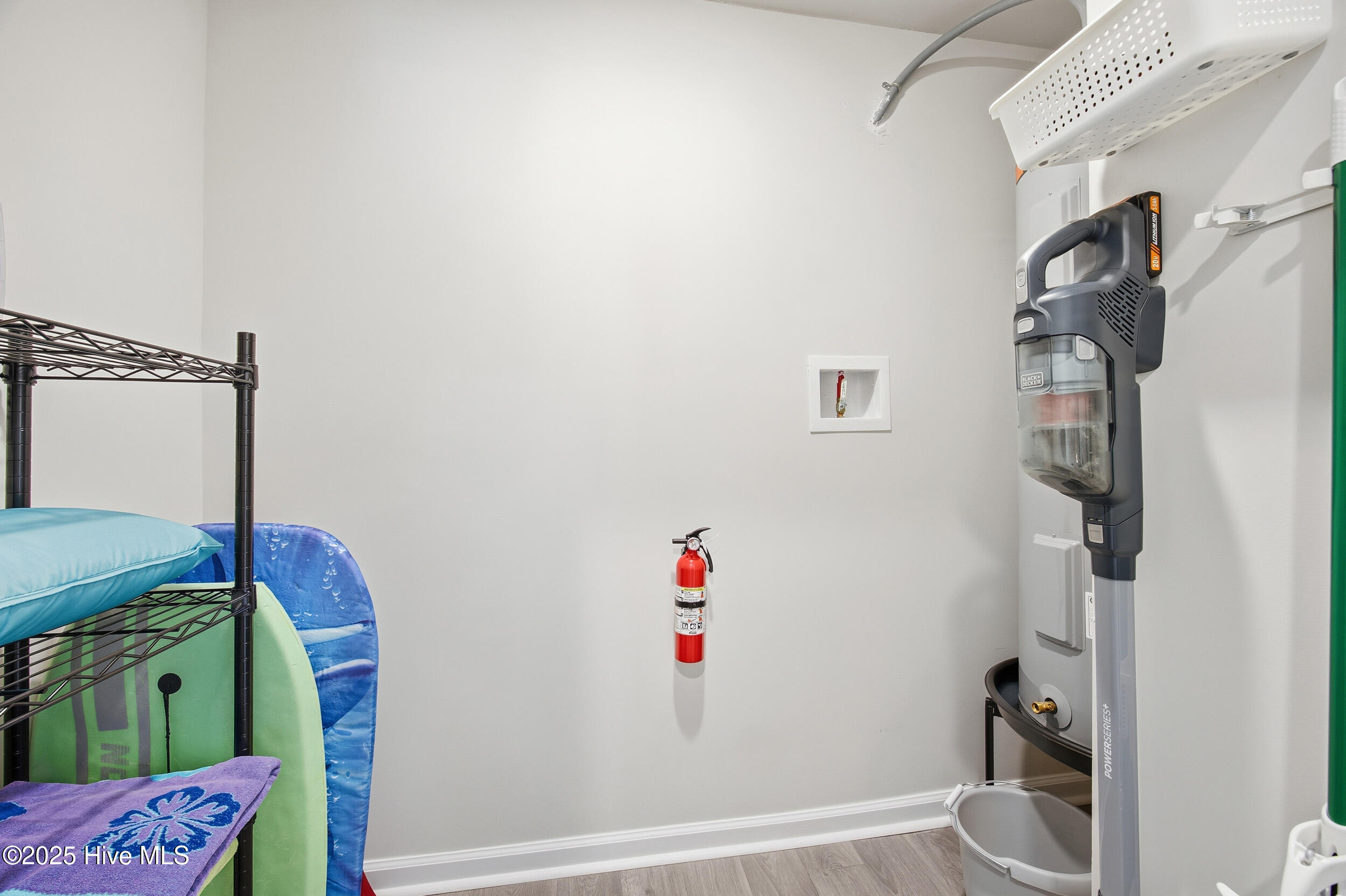 100544841 | Photo 22