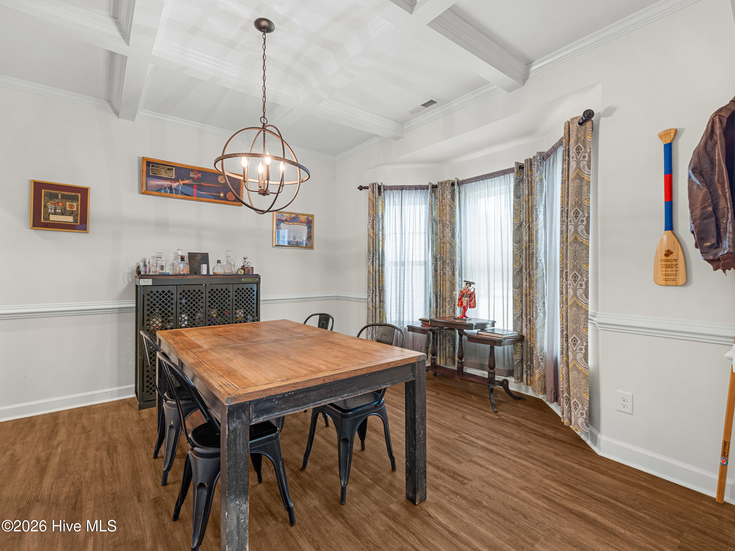 100570237 | Photo 21